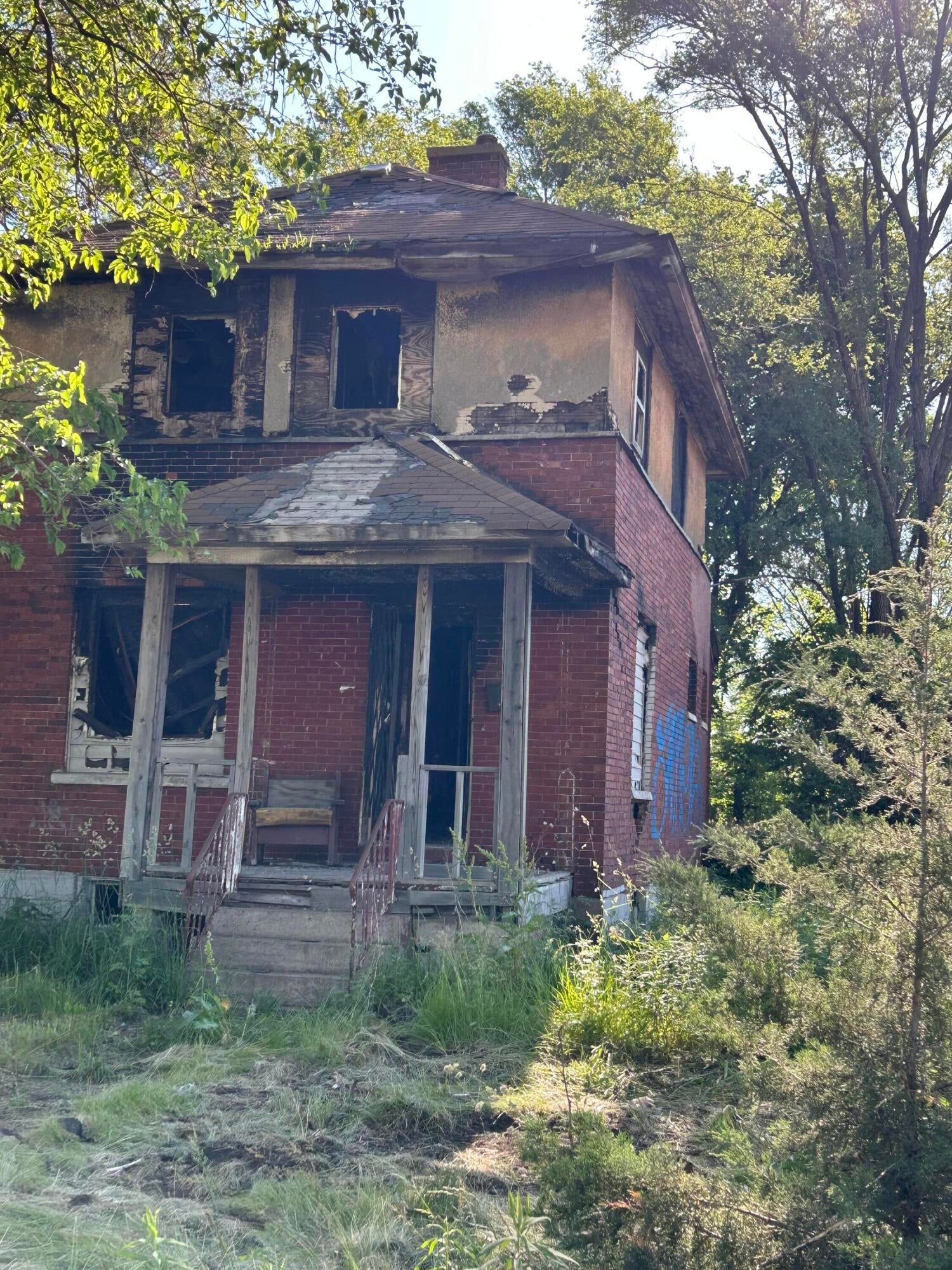 547 Madison Street — photo