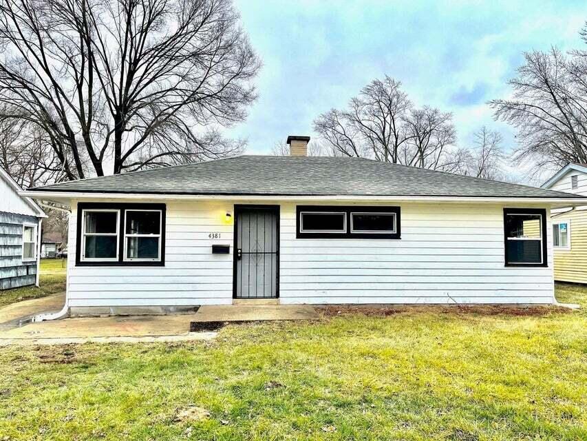 4381 Johnson Street — photo