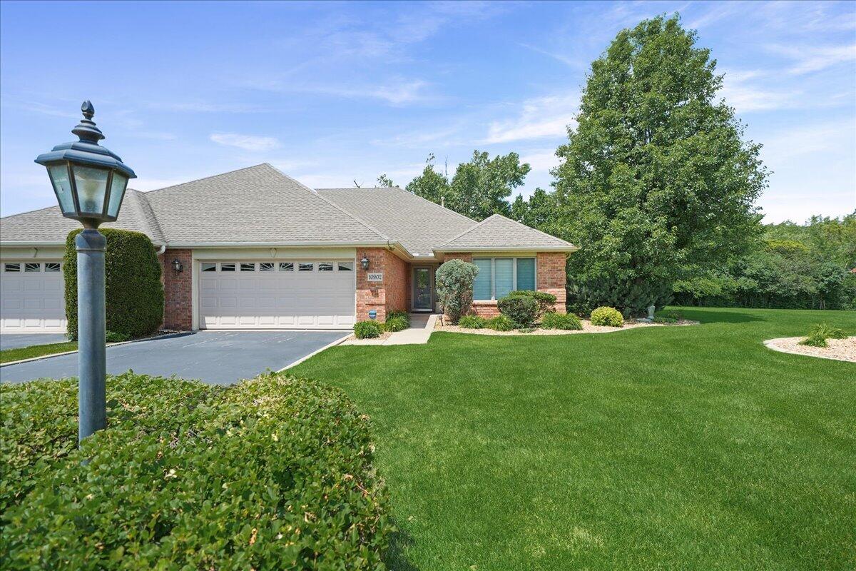 10902 W 82nd Court — photo