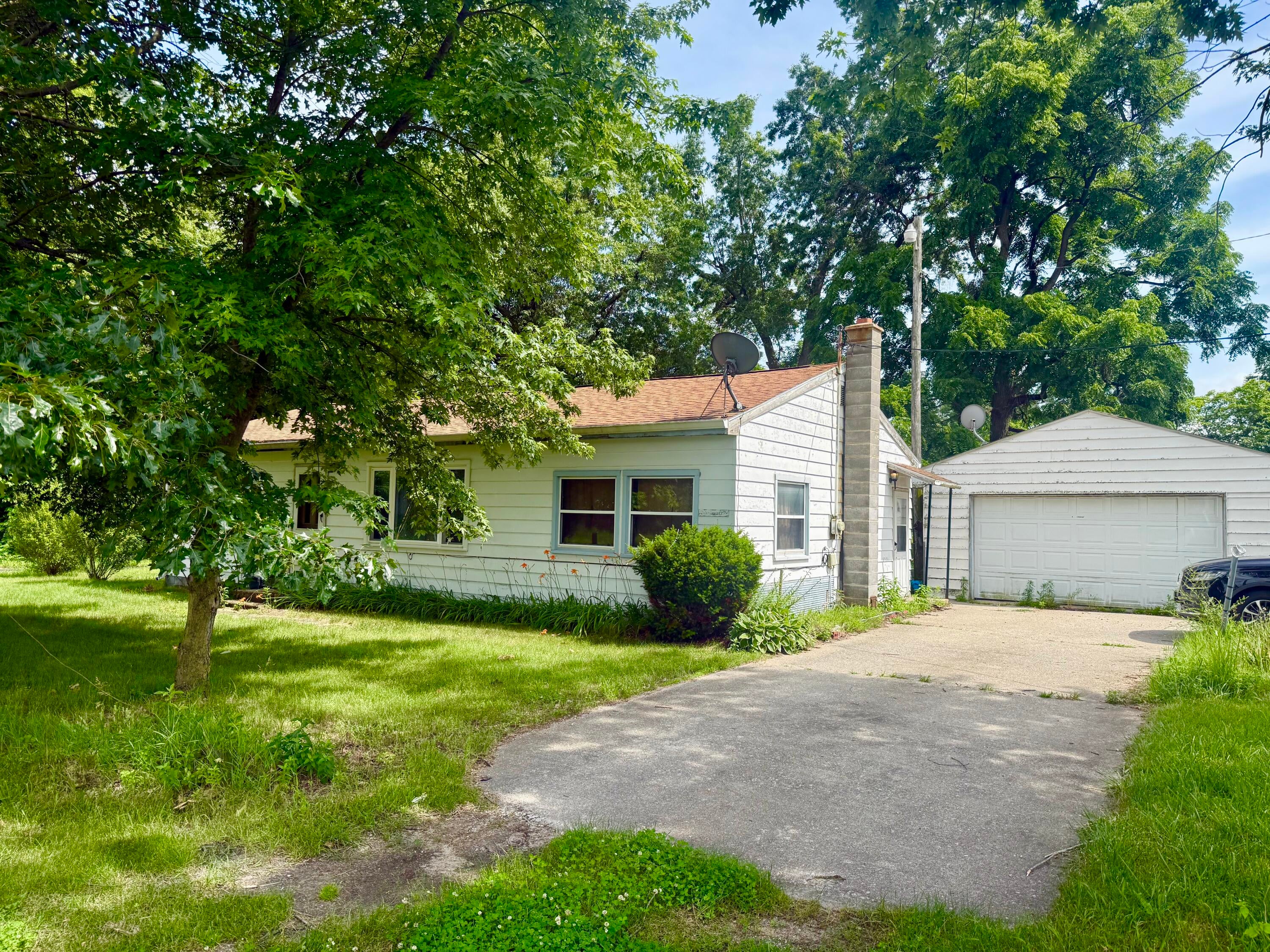 6721 E County Road 800 N — photo