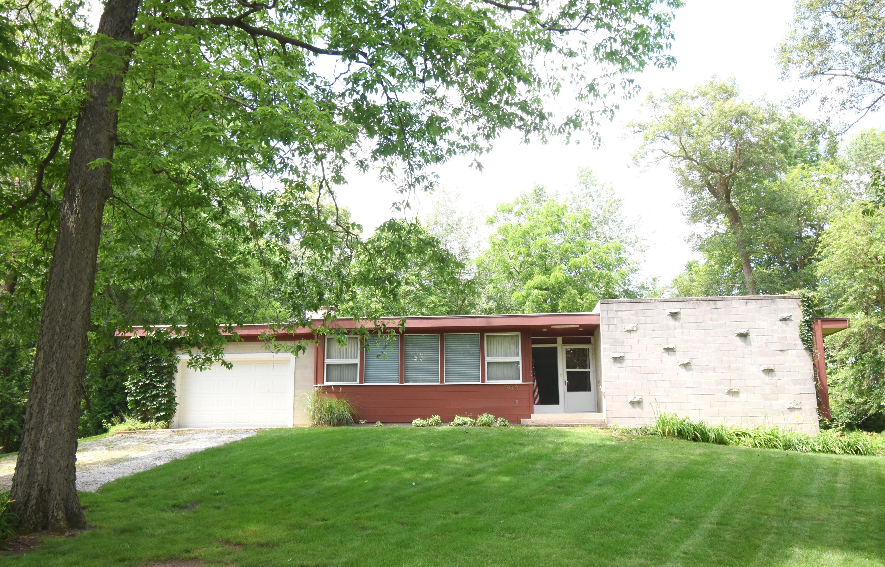 900 W Winding Road — photo