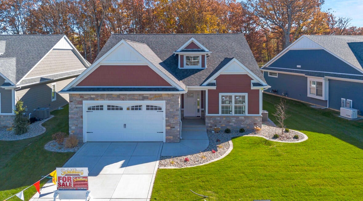 12701 Creekside Drive — photo