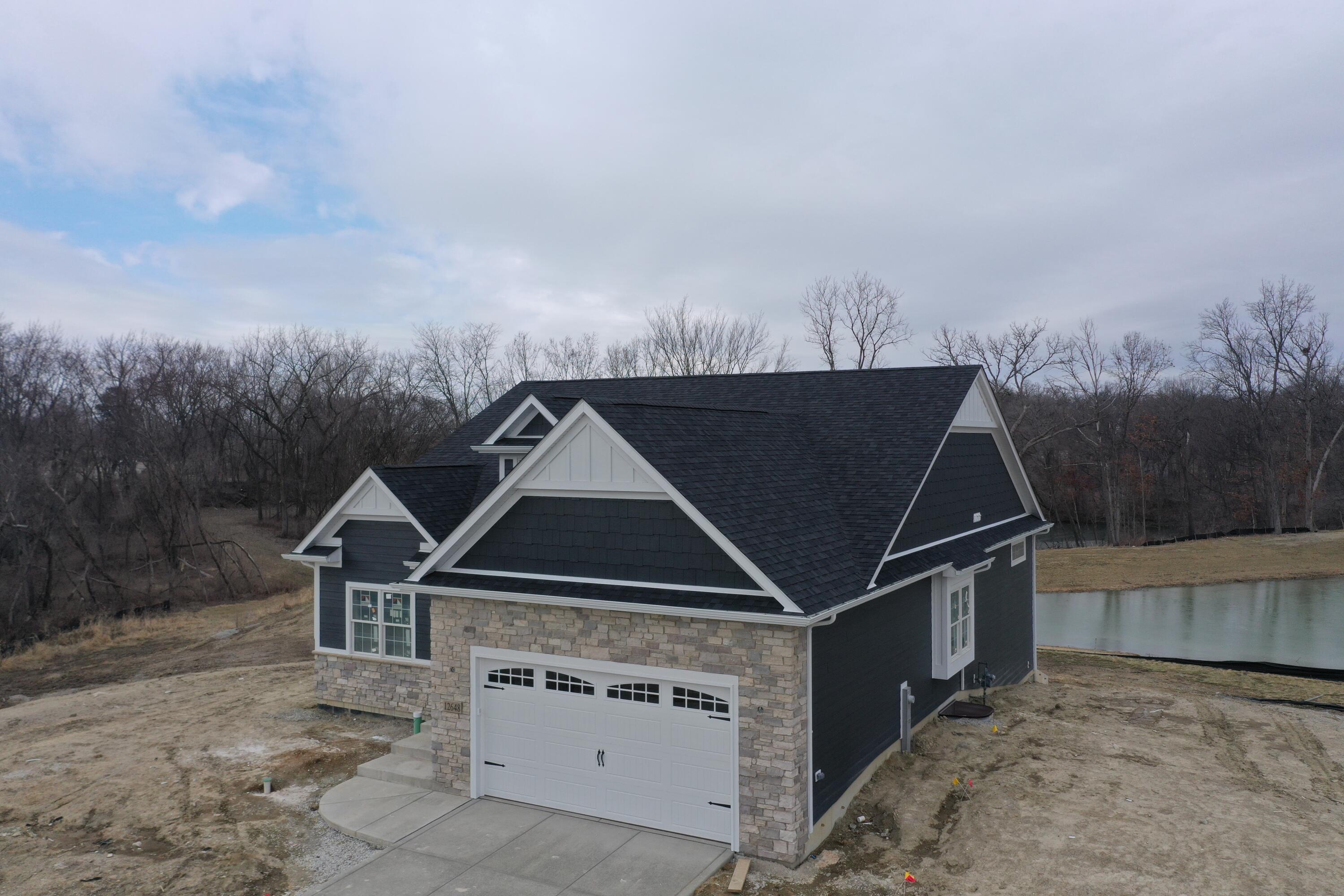 12667 Creekside Drive — photo