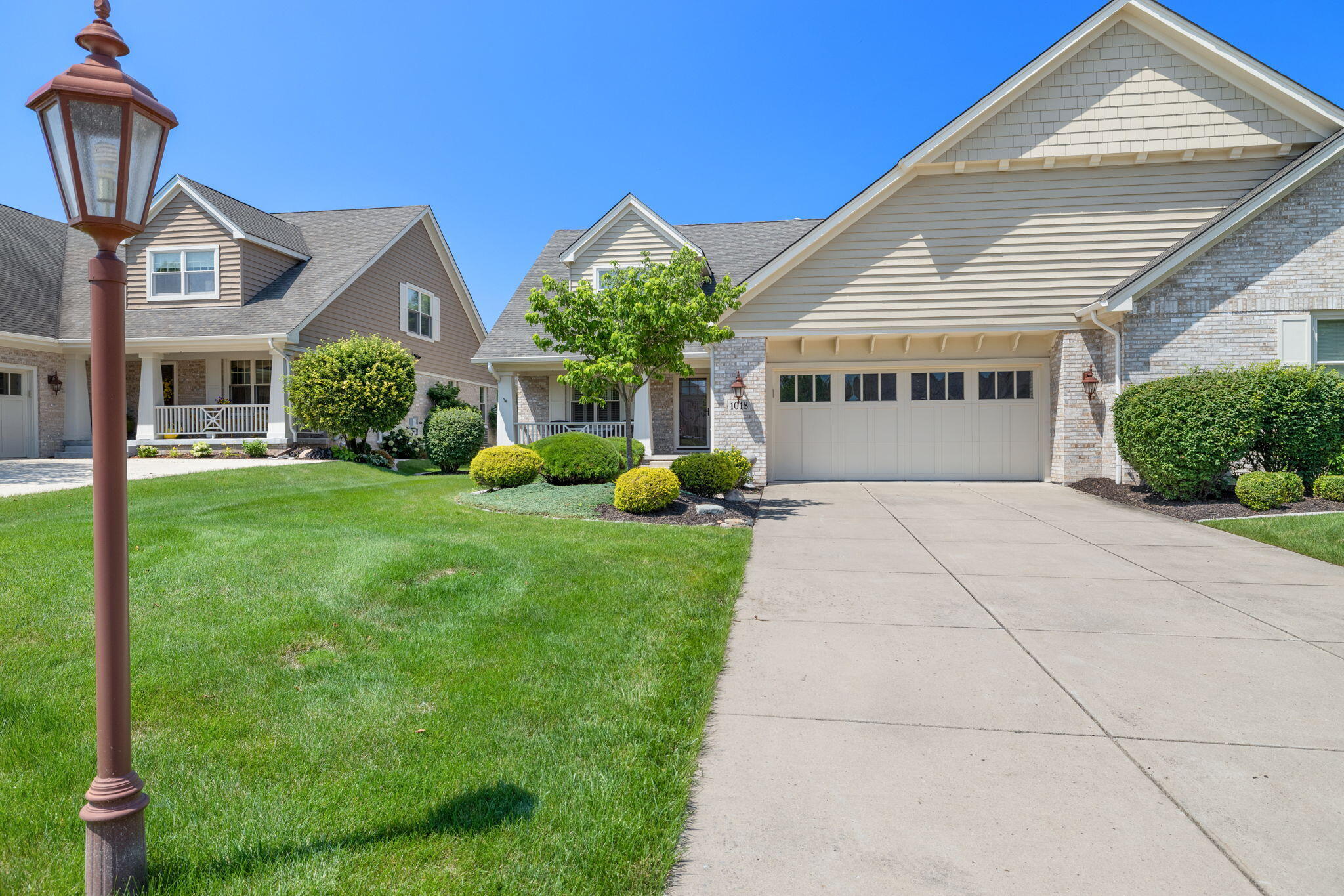 1018 Sterling Court — photo