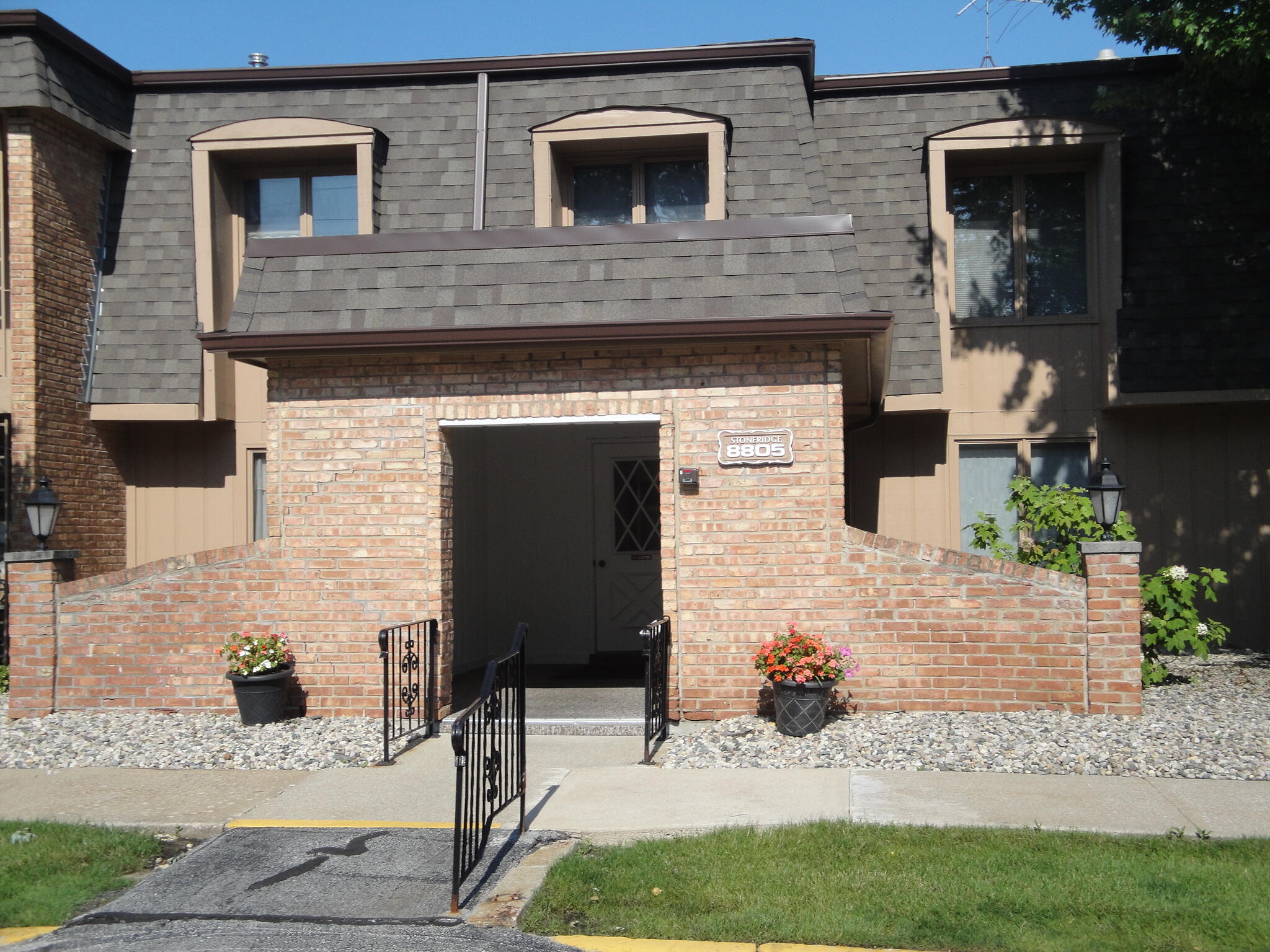 8805 Janeway Court K8 — photo