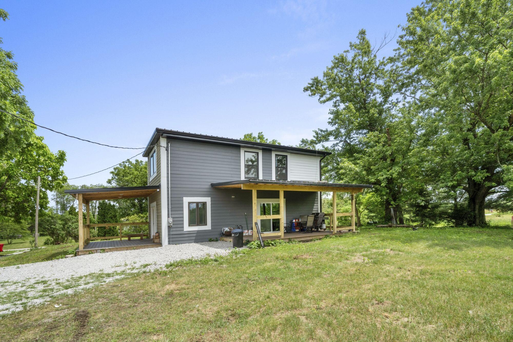 7103 N 725 W — photo
