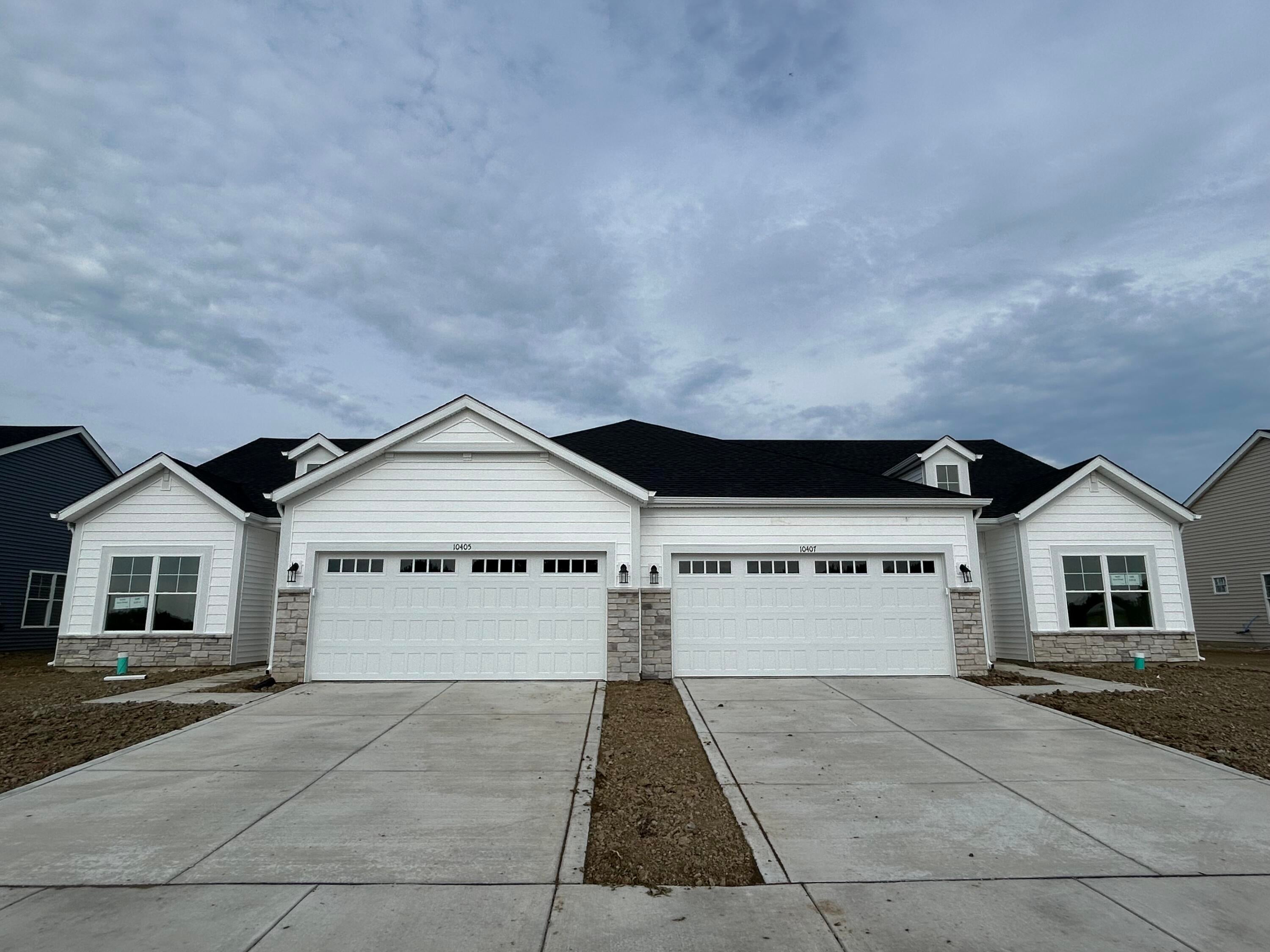 10405 Iowa Street — photo