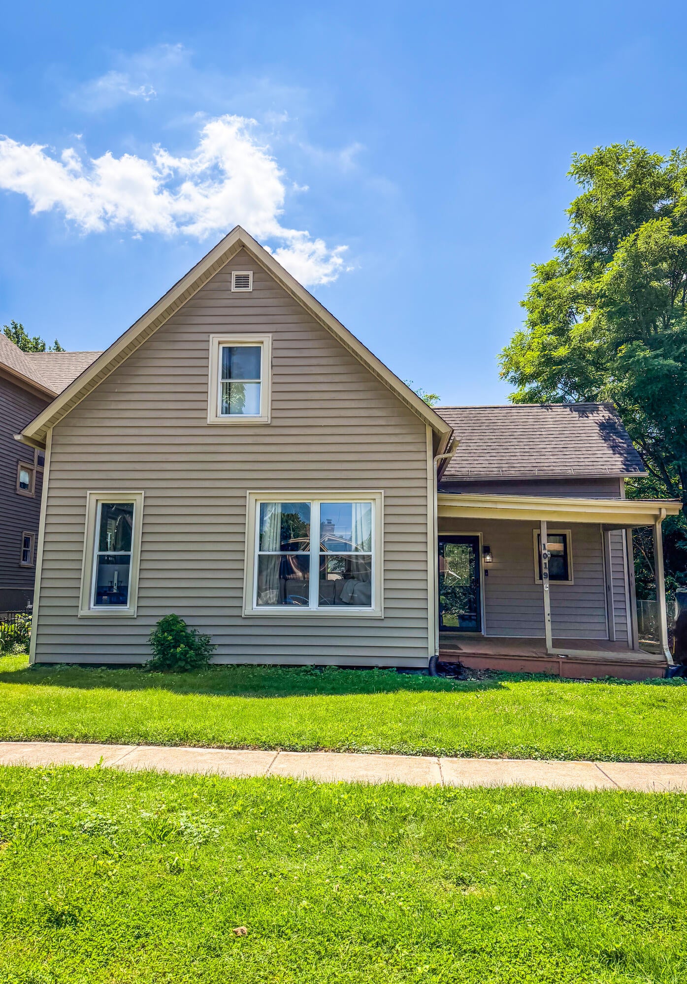 1019 Devonshire Street — photo