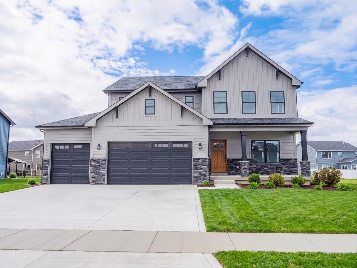 9865 Beacon Pointe Lane — photo