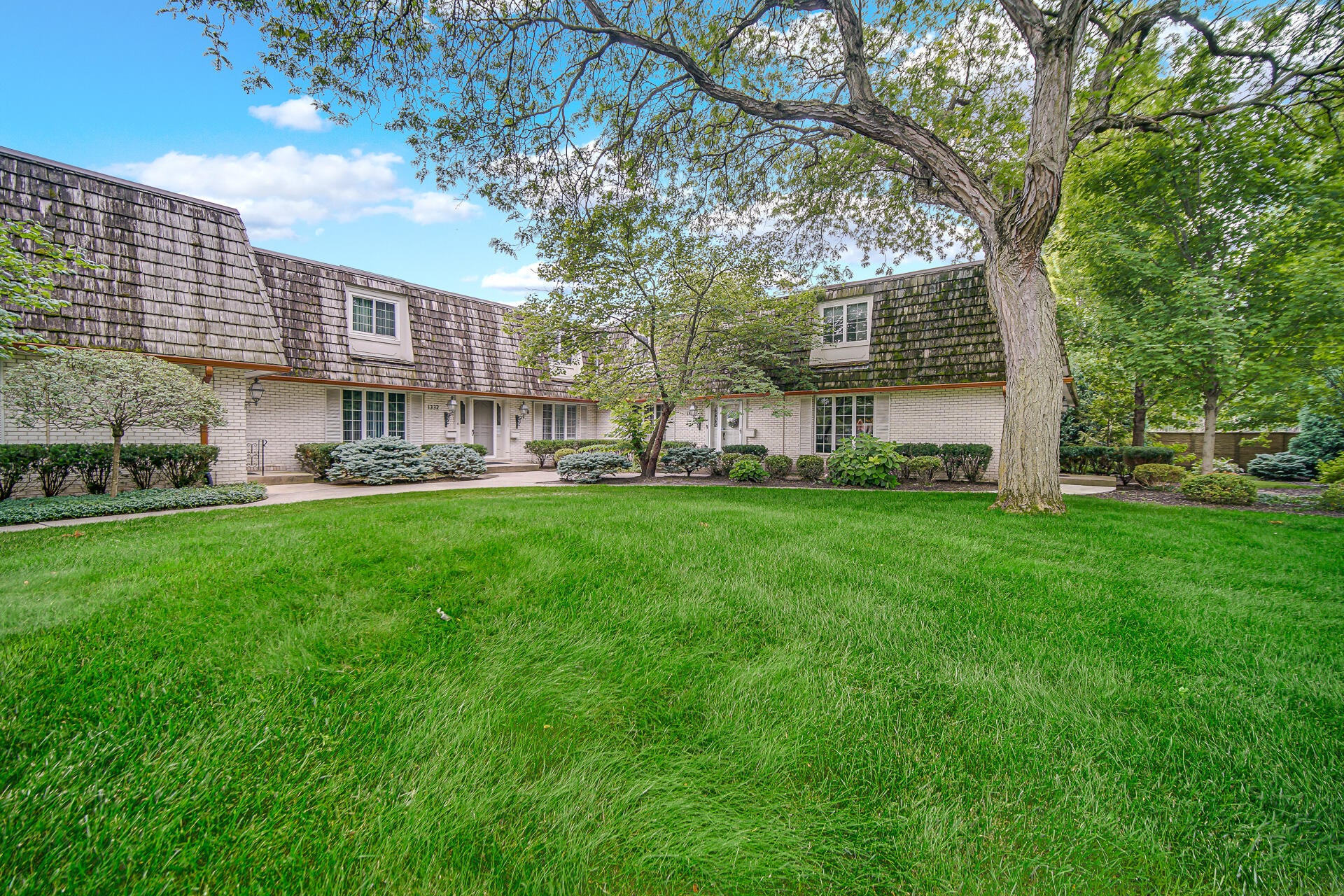 1330 Camellia Drive — photo