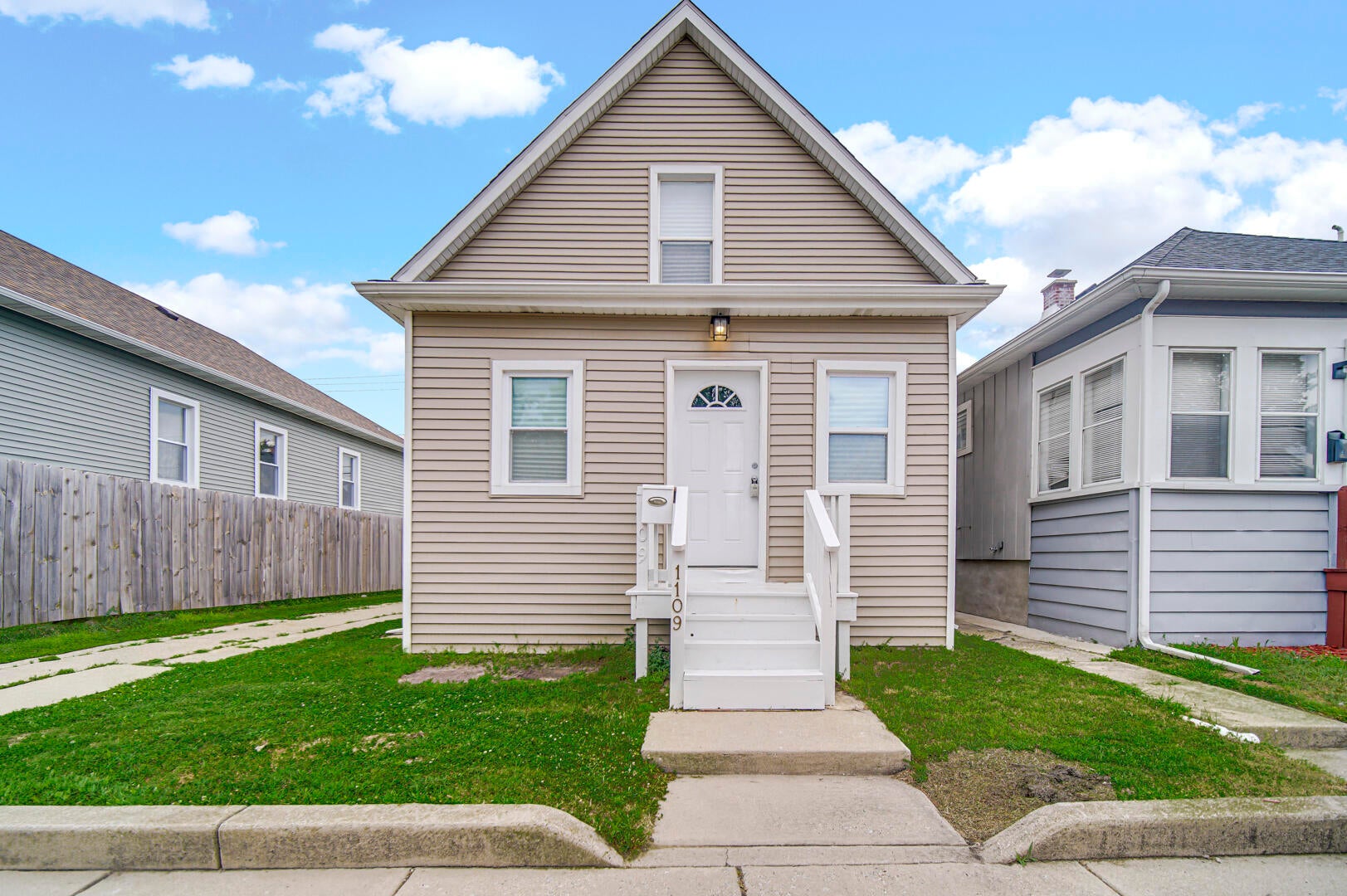 1109 Truman Street — photo