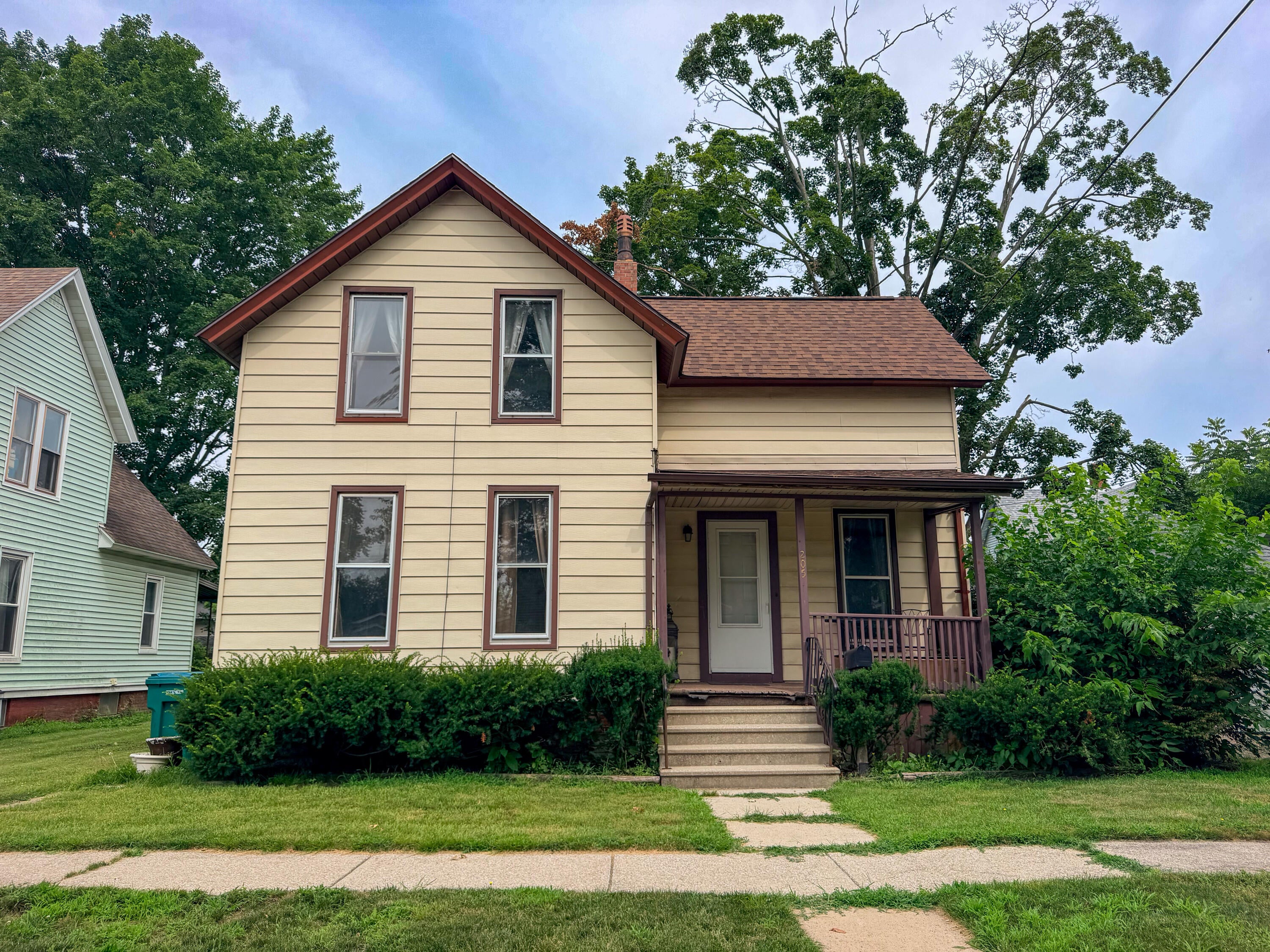 205 Clayton Street — photo