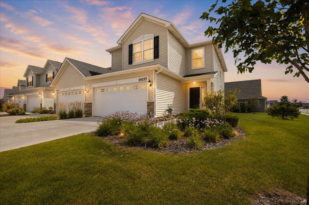 14155 Magnolia Street — photo