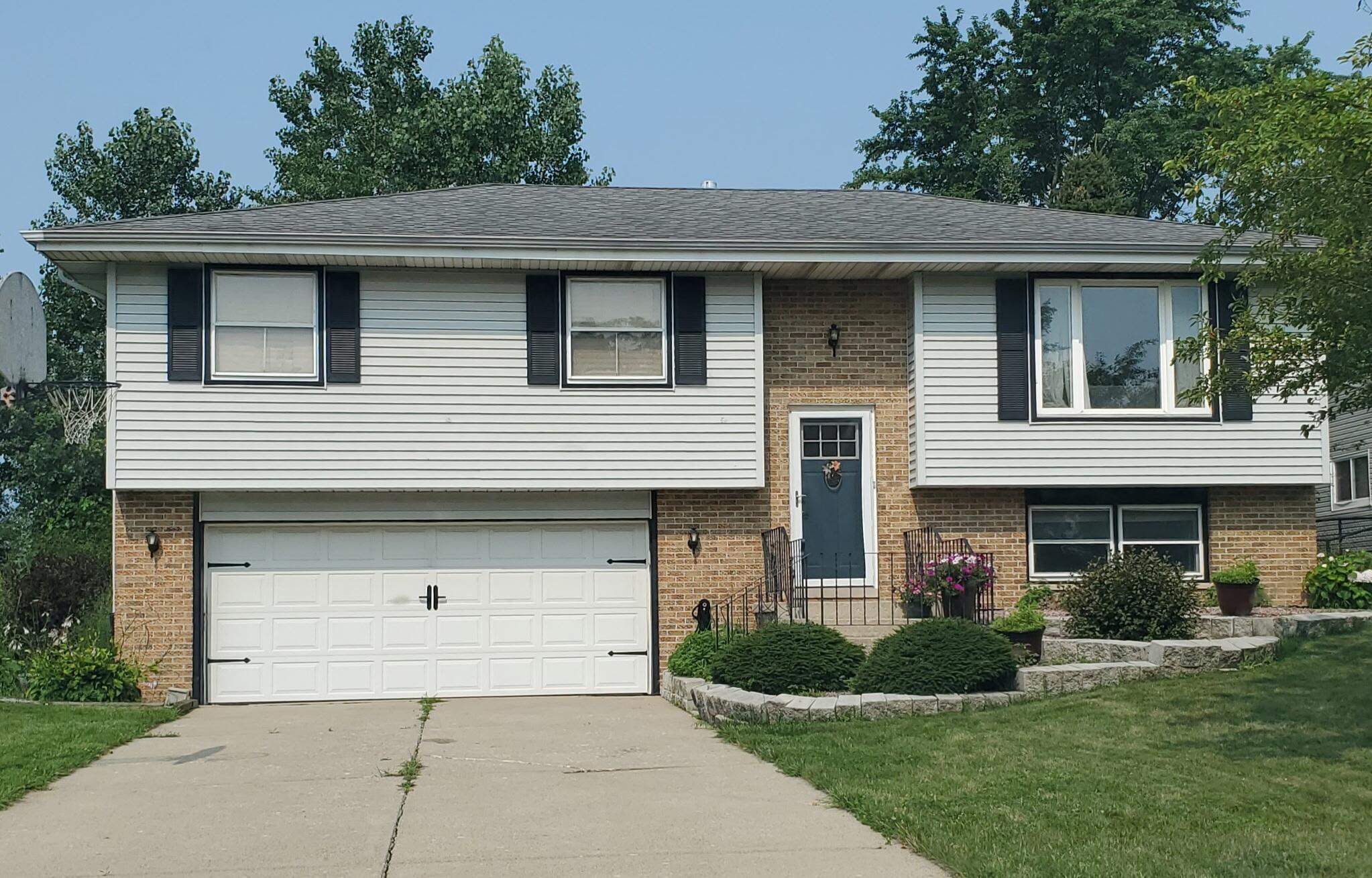 3810 Kingsway Drive — photo