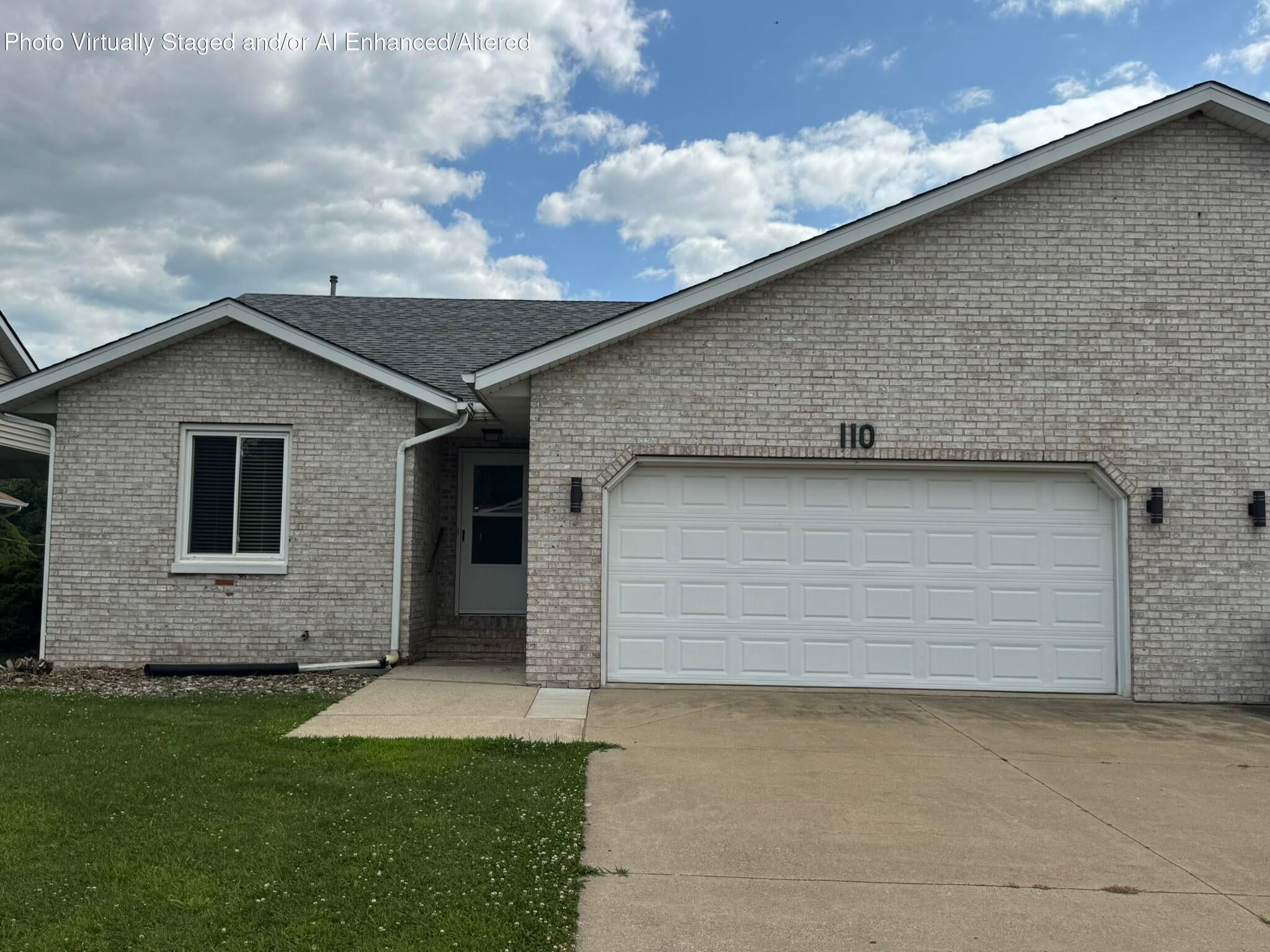 110 Lyn Dee Court — photo