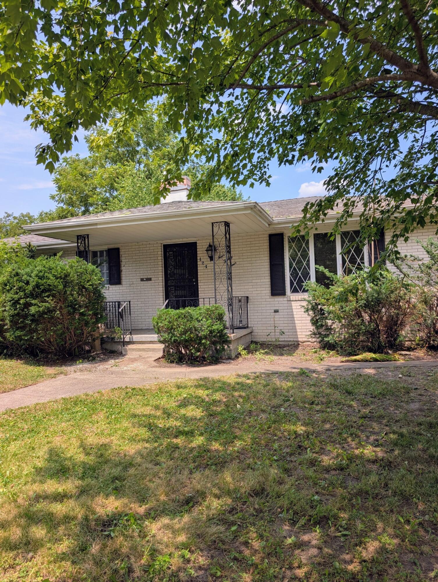 424 E Joliet Street — photo
