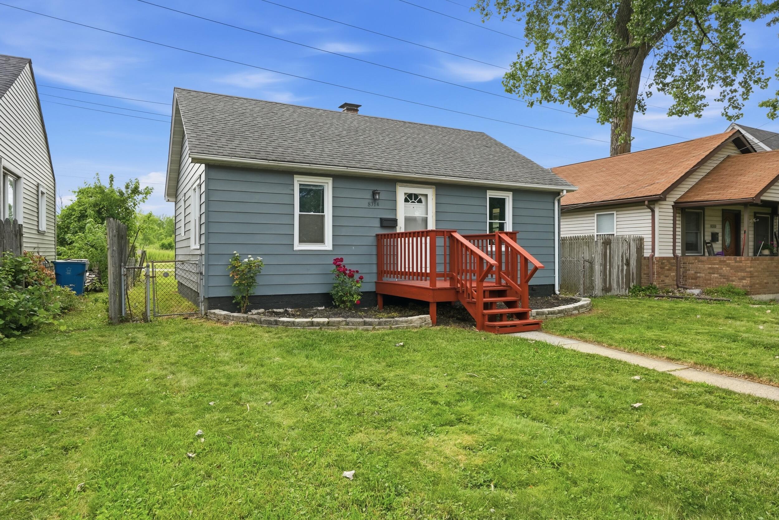 8314 Gordon Drive — photo