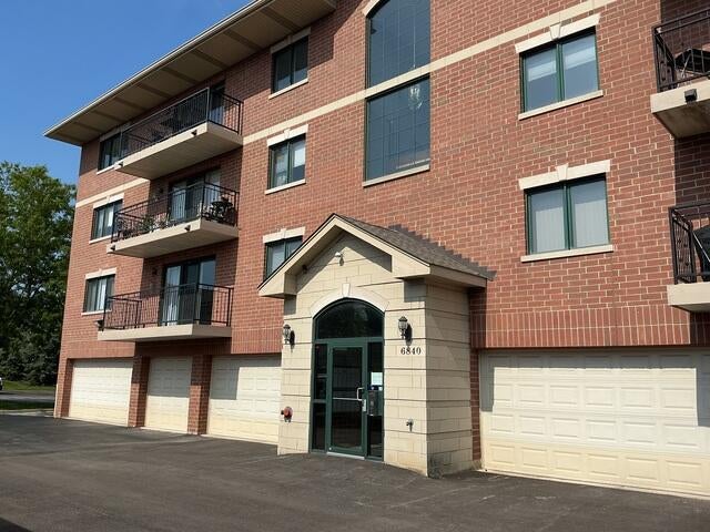 6840 W Winding Trail 301 — photo