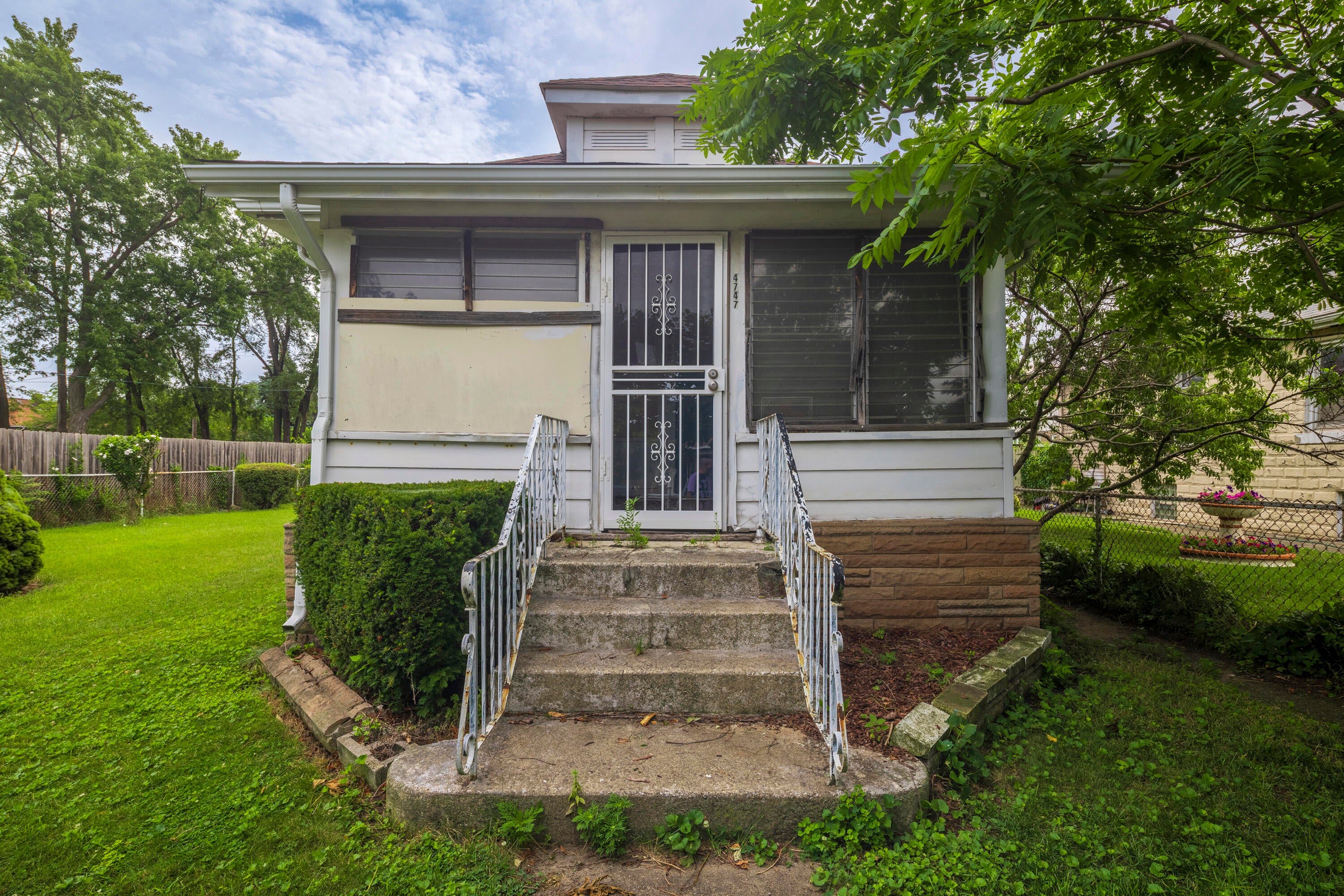 4747 Drummond Street — photo