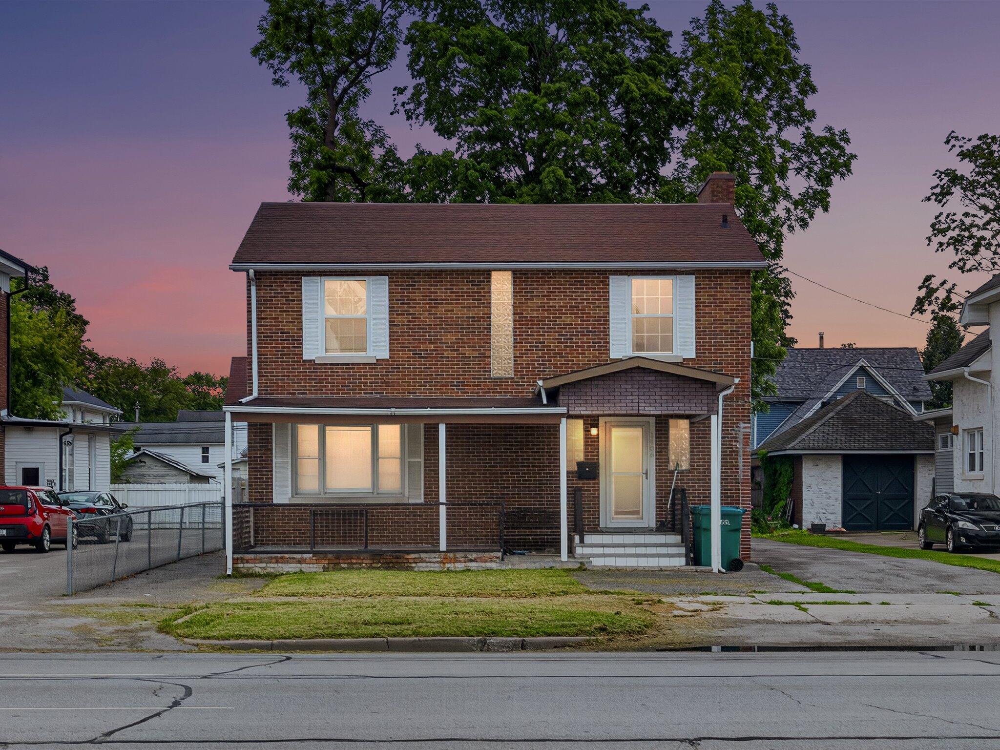 1406 Lincolnway — photo
