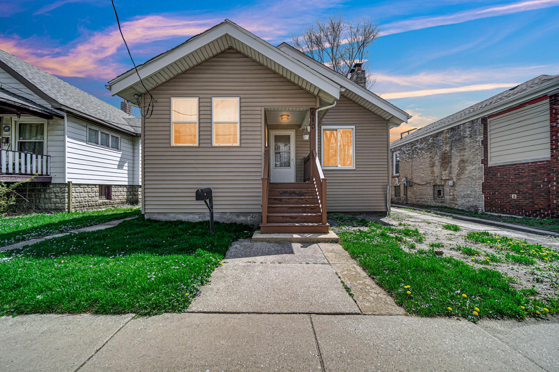 610 Highland Street — photo