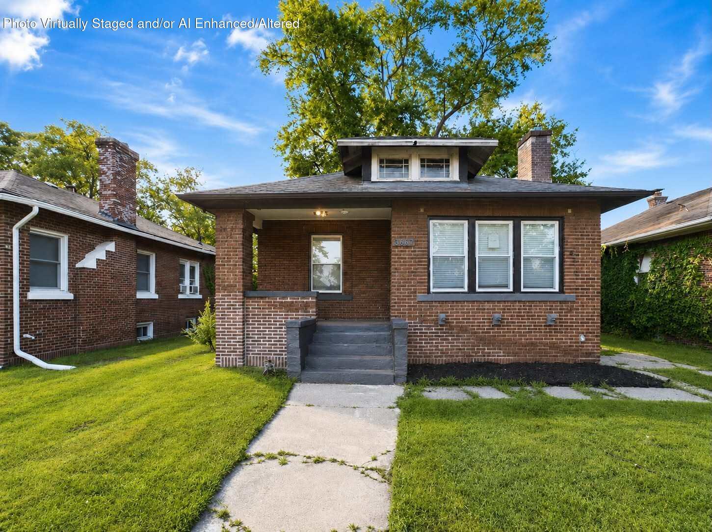 3667 Monroe Street — photo