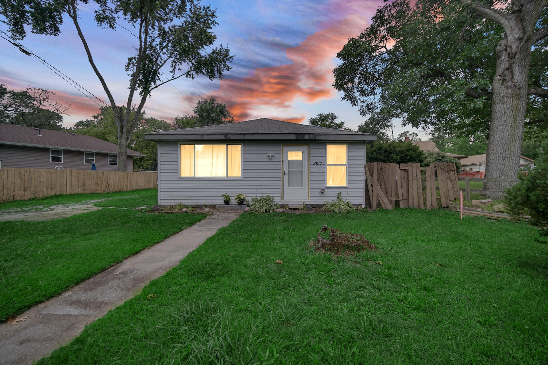2817 Beverly Drive — photo