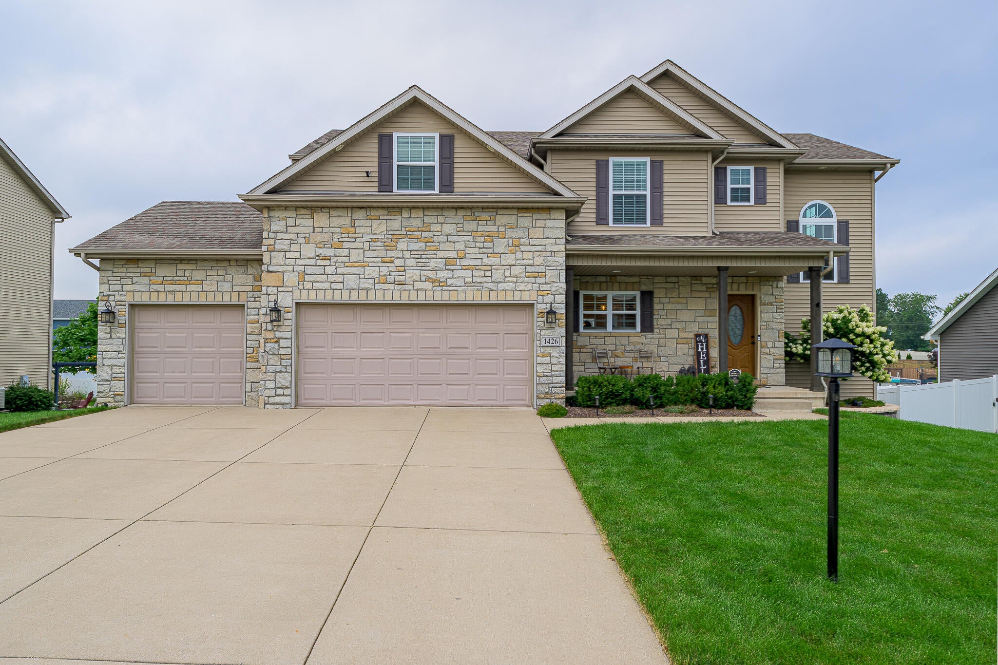 1426 Gates Drive — photo