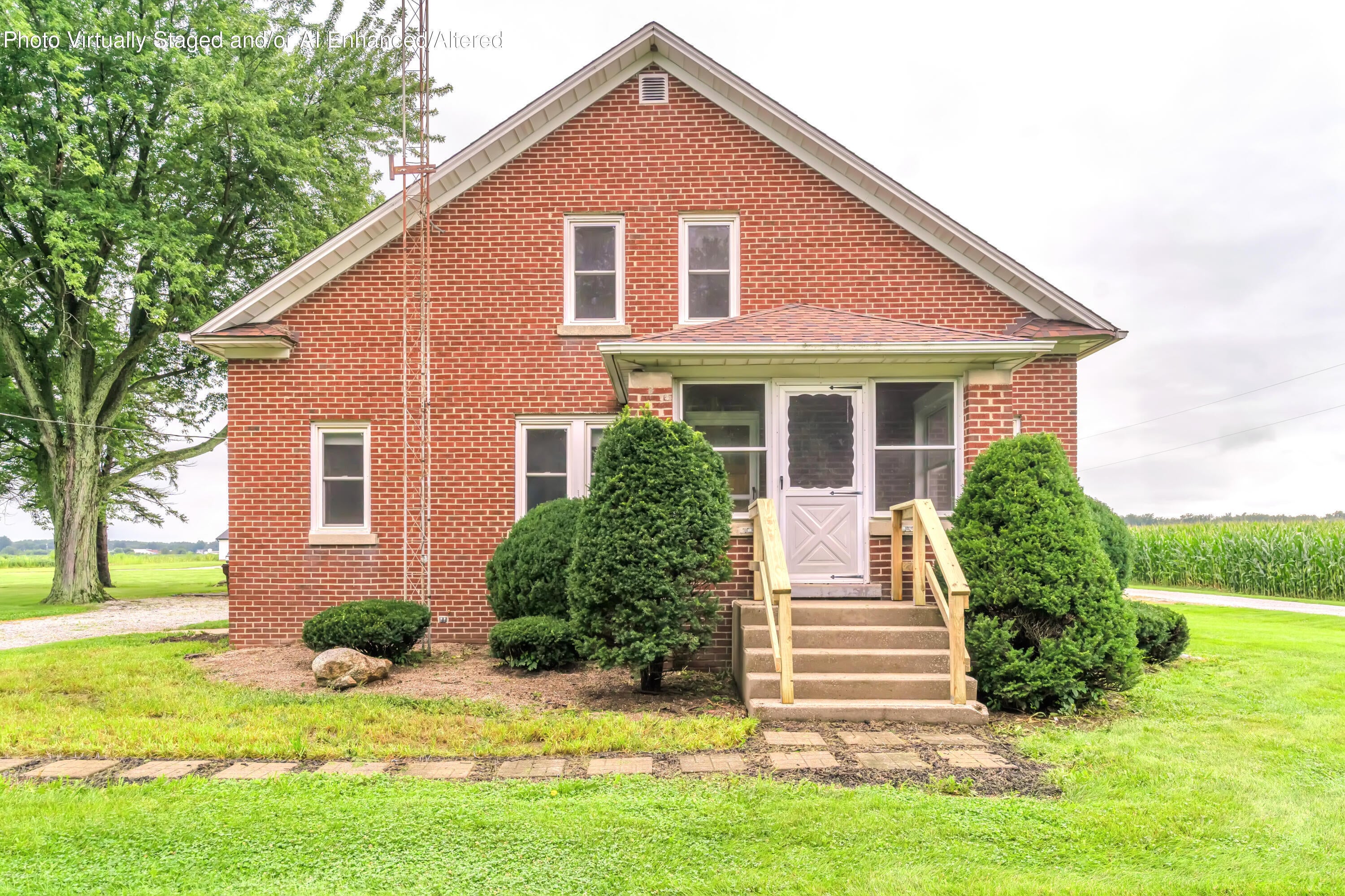 502 S 250 W — photo