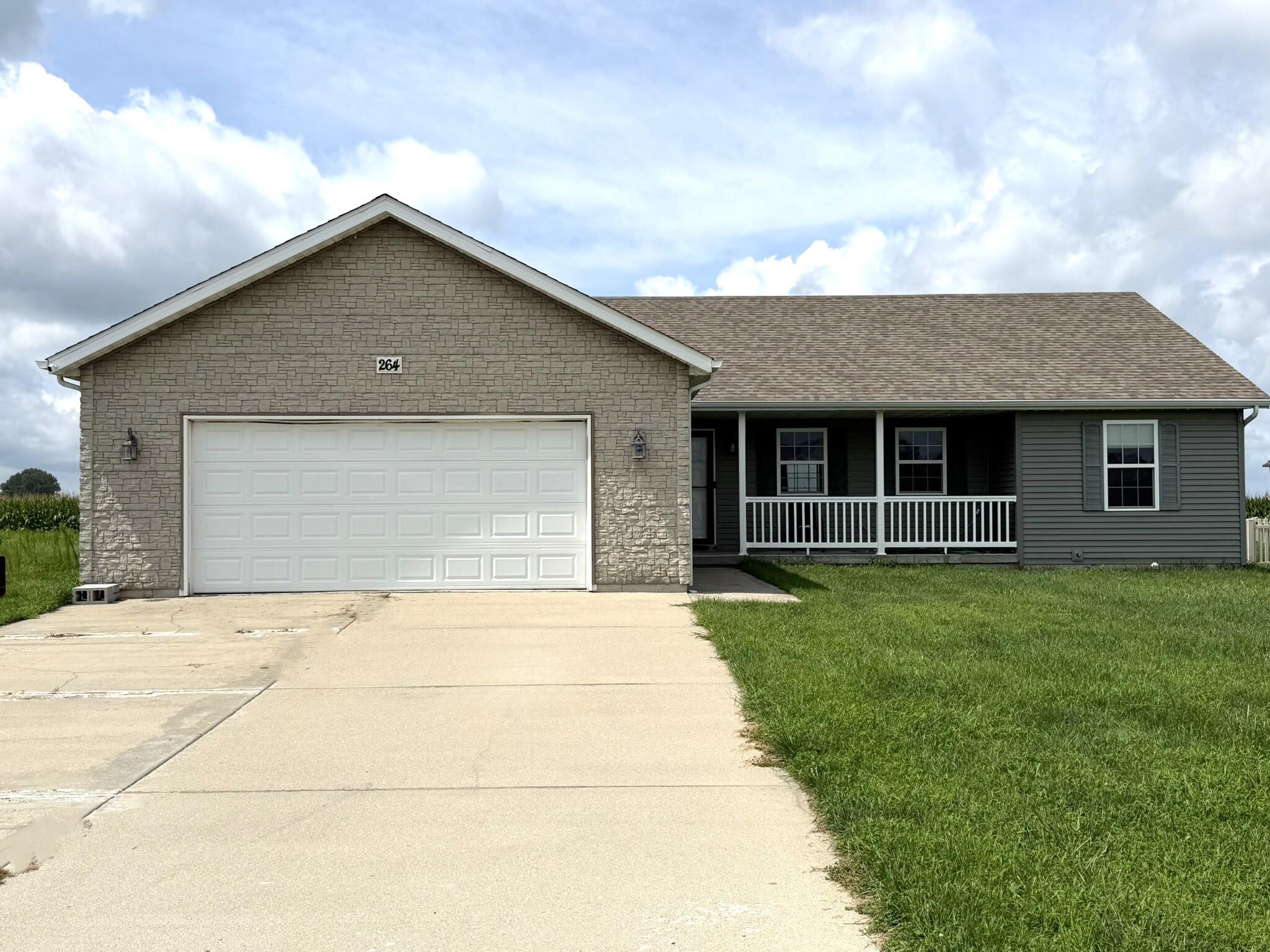 264 S Meadow Lane — photo