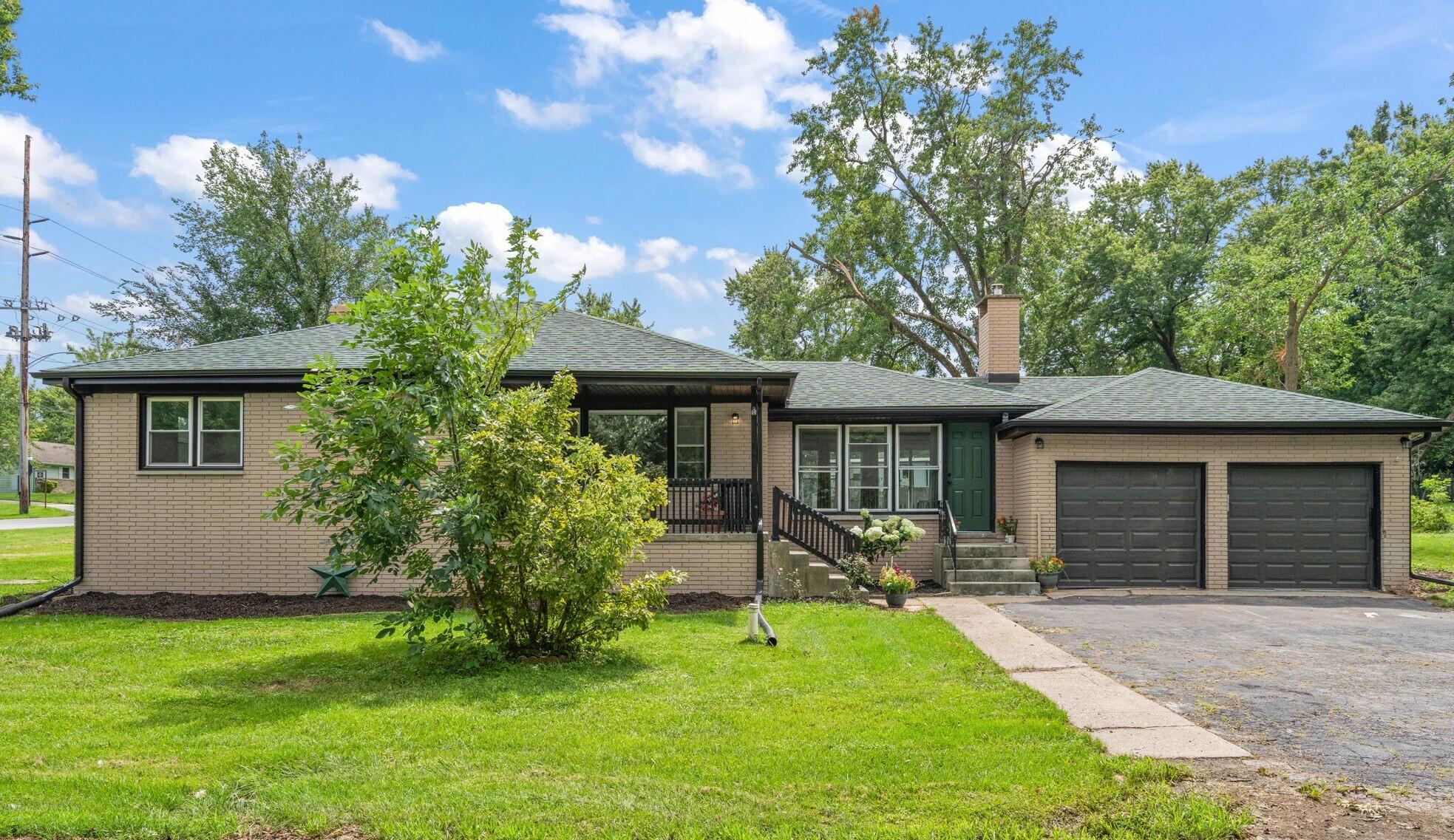 7201 W 140th Place W — photo