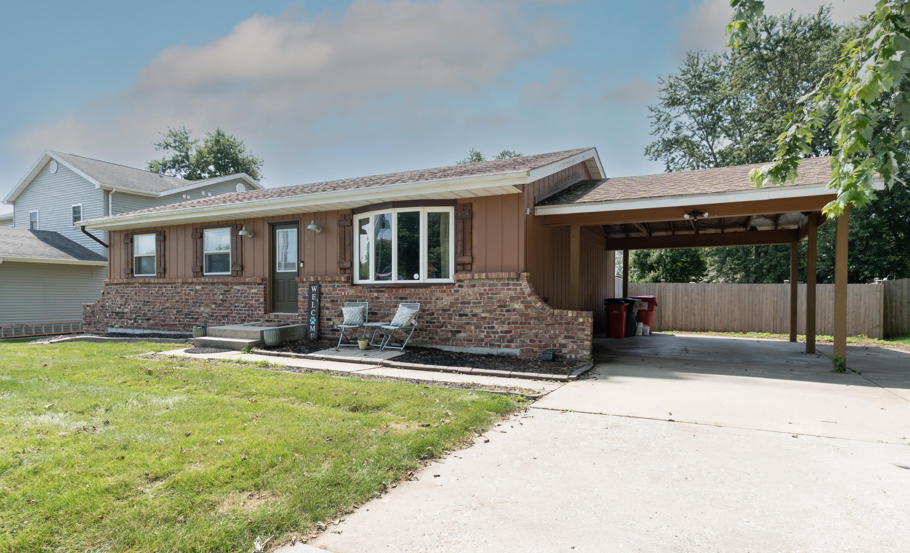13424 Osborne Street — photo