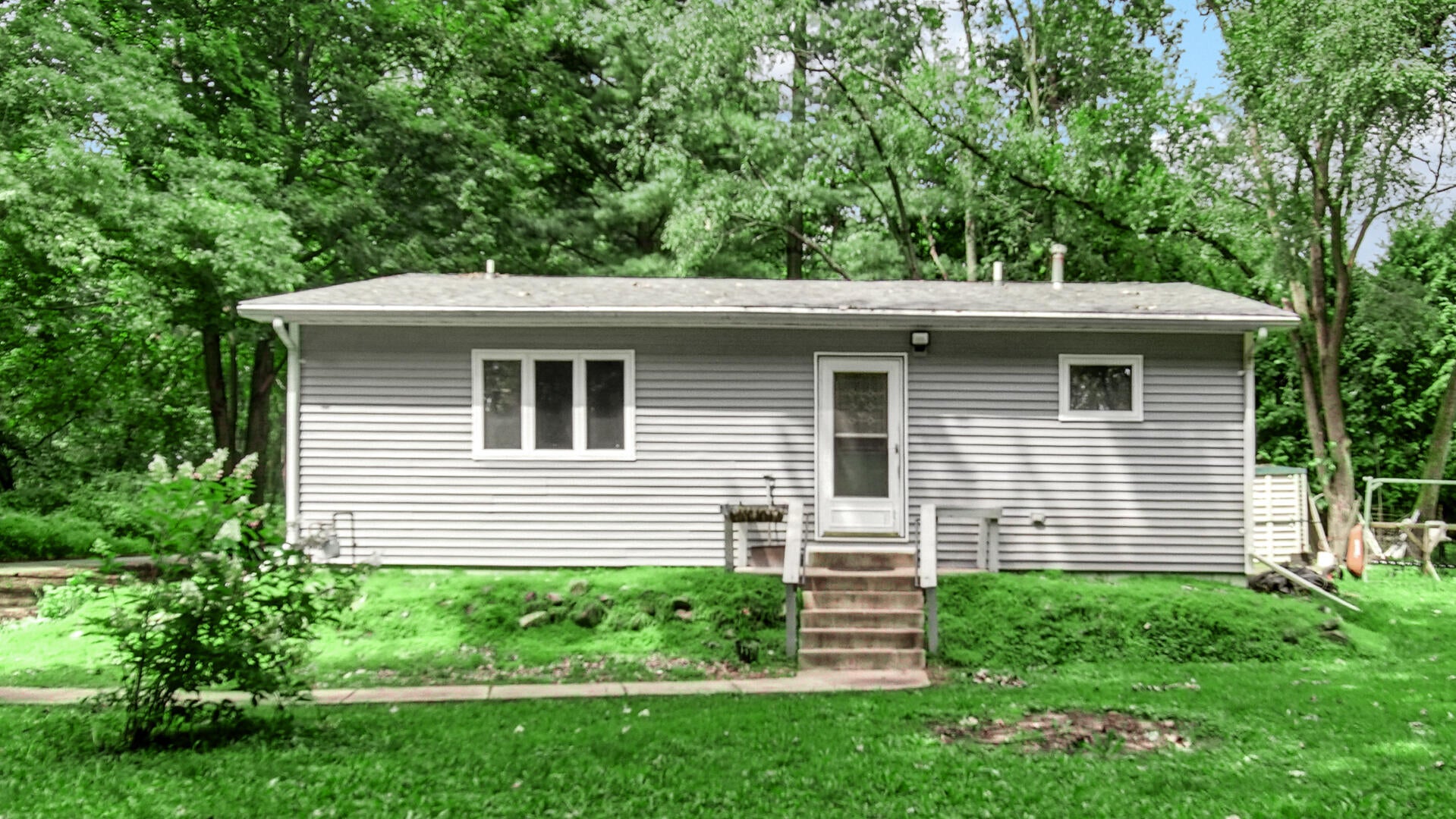 101 Highland Drive — photo
