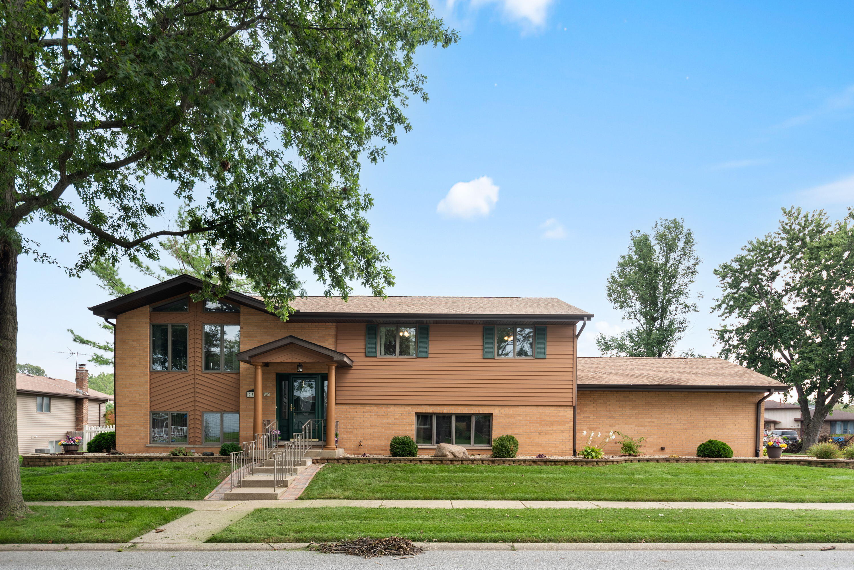 951 Dune Sand Court — photo