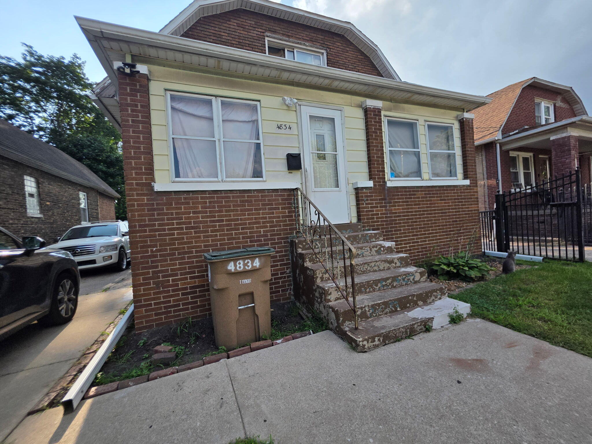 4834 Drummond Street — photo