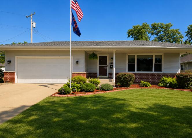 9113 Idlewild Drive — photo