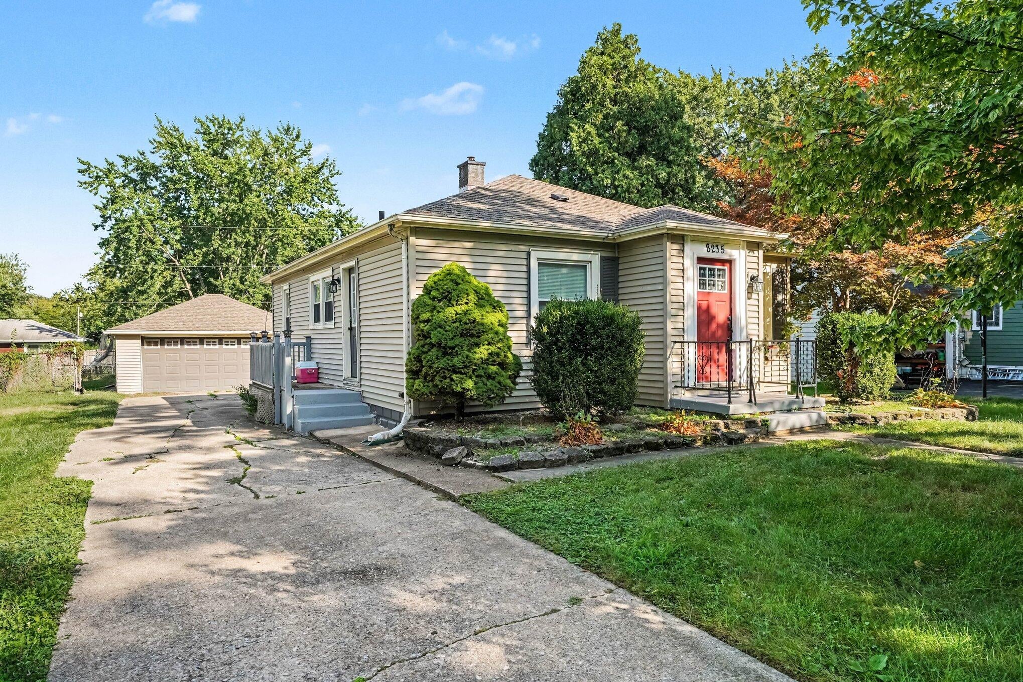 8235 Ellsworth Court — photo