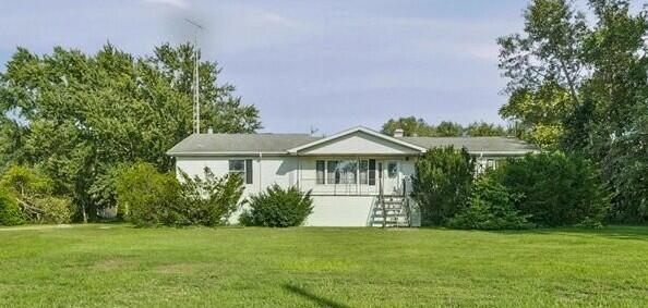 541 N County Line Road — photo