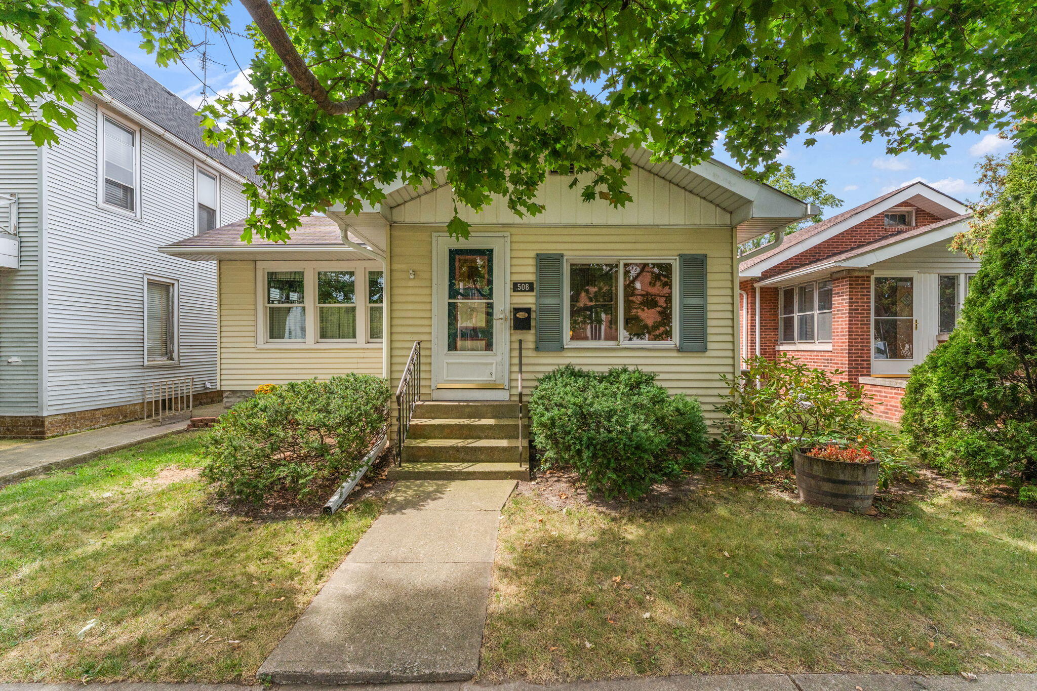 506 Main Street — photo