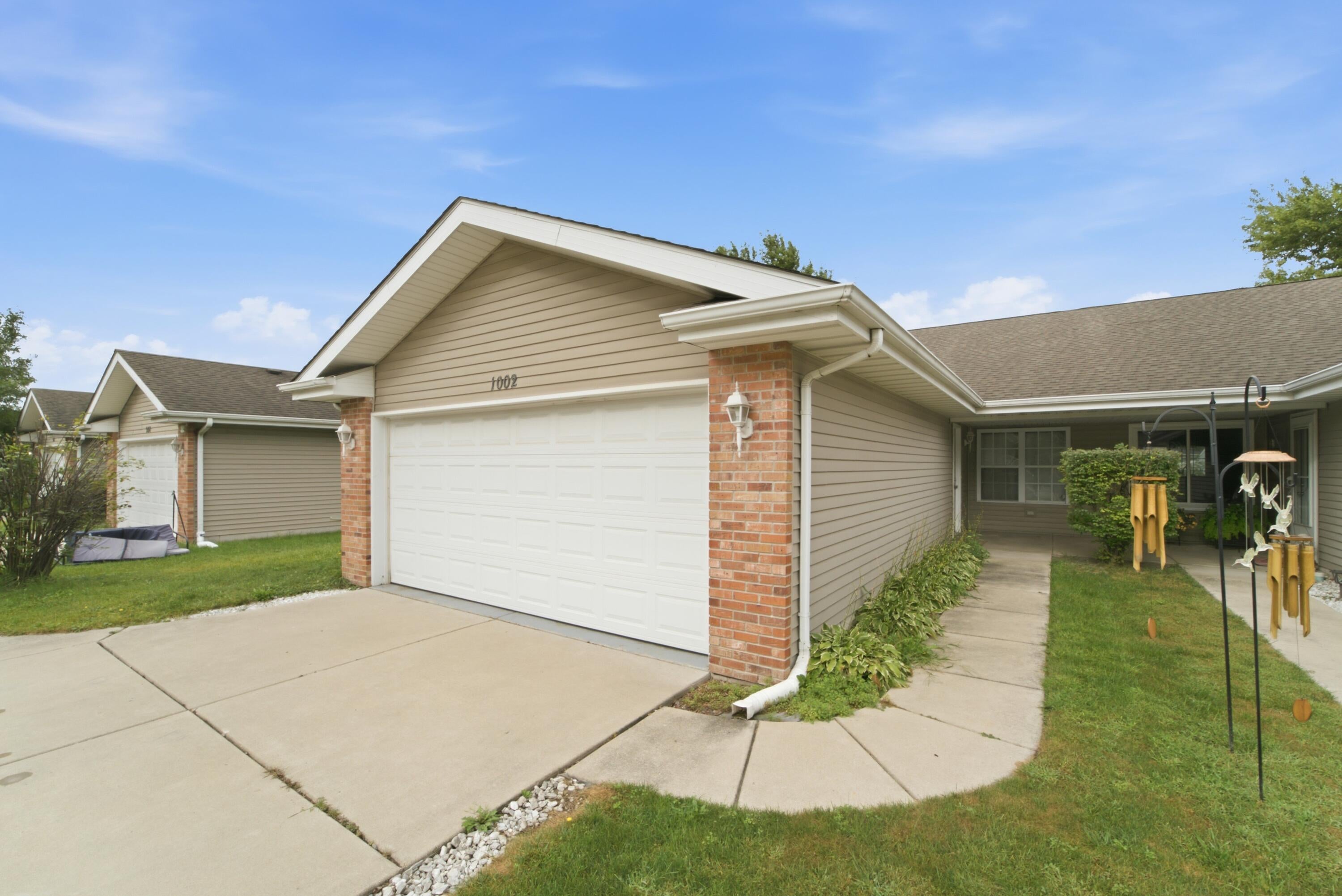 1002 N Colfax Street — photo