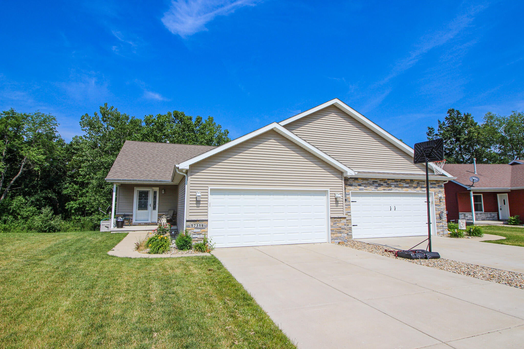17314 Brookwood Drive — photo