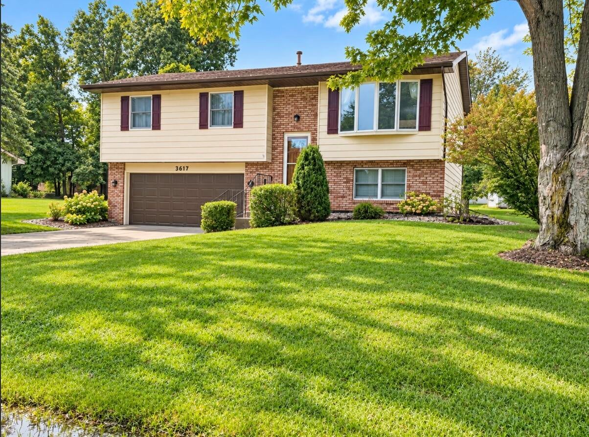 3617 Kingsway Drive — photo