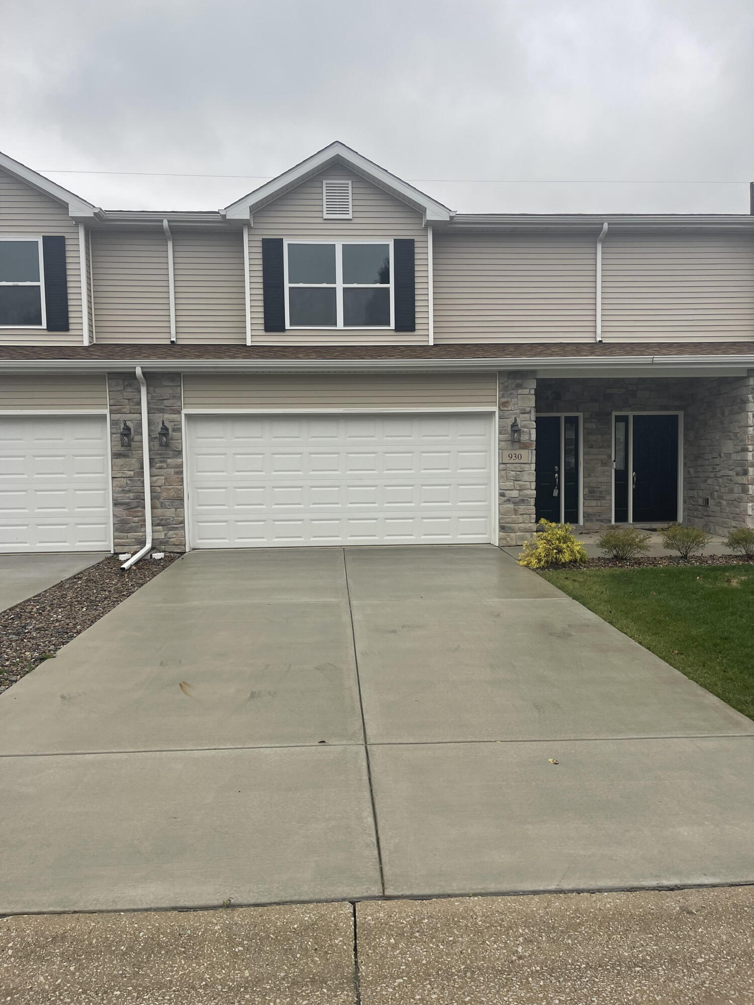 930 Penny Court — photo