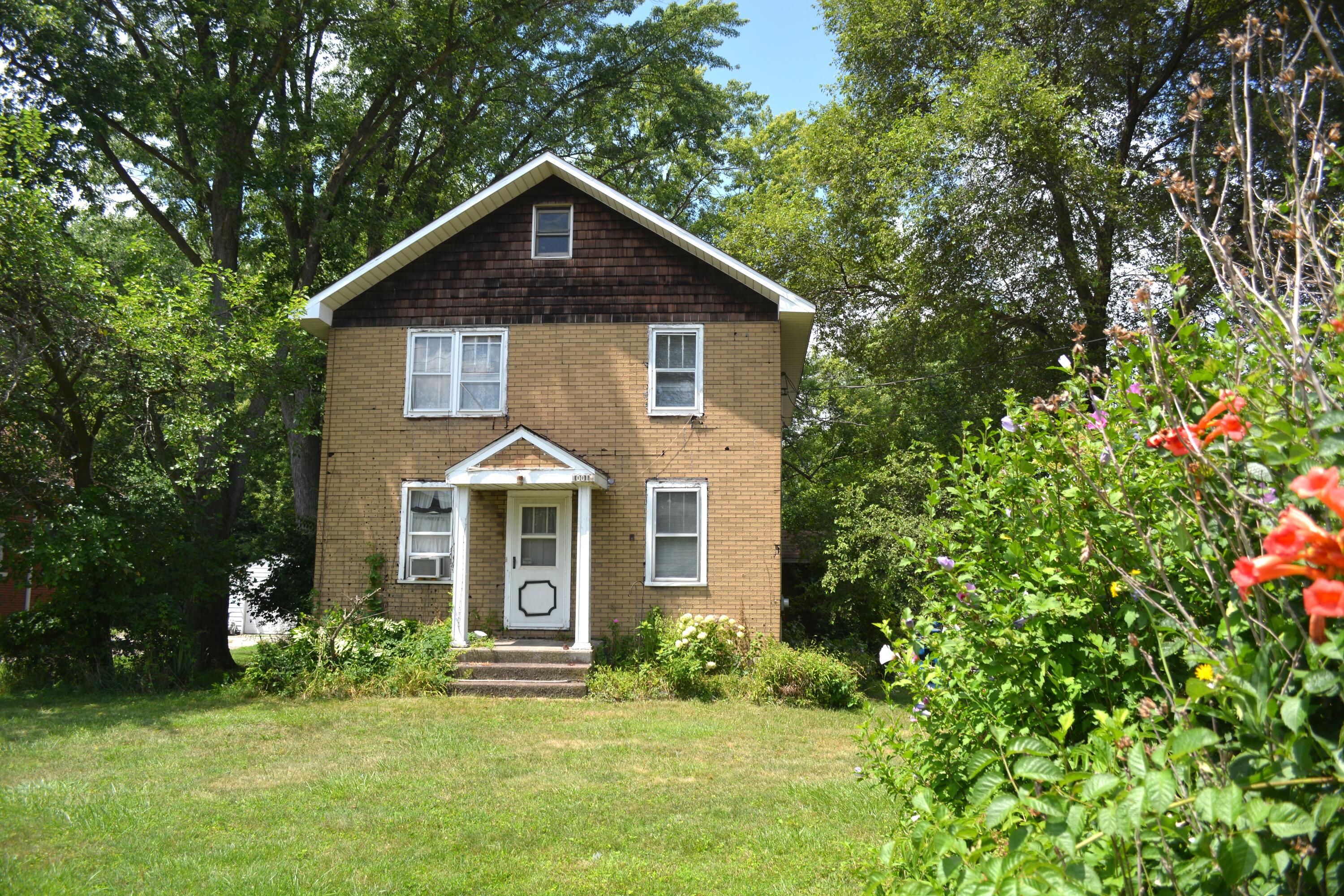 10010 Kennedy Avenue — photo