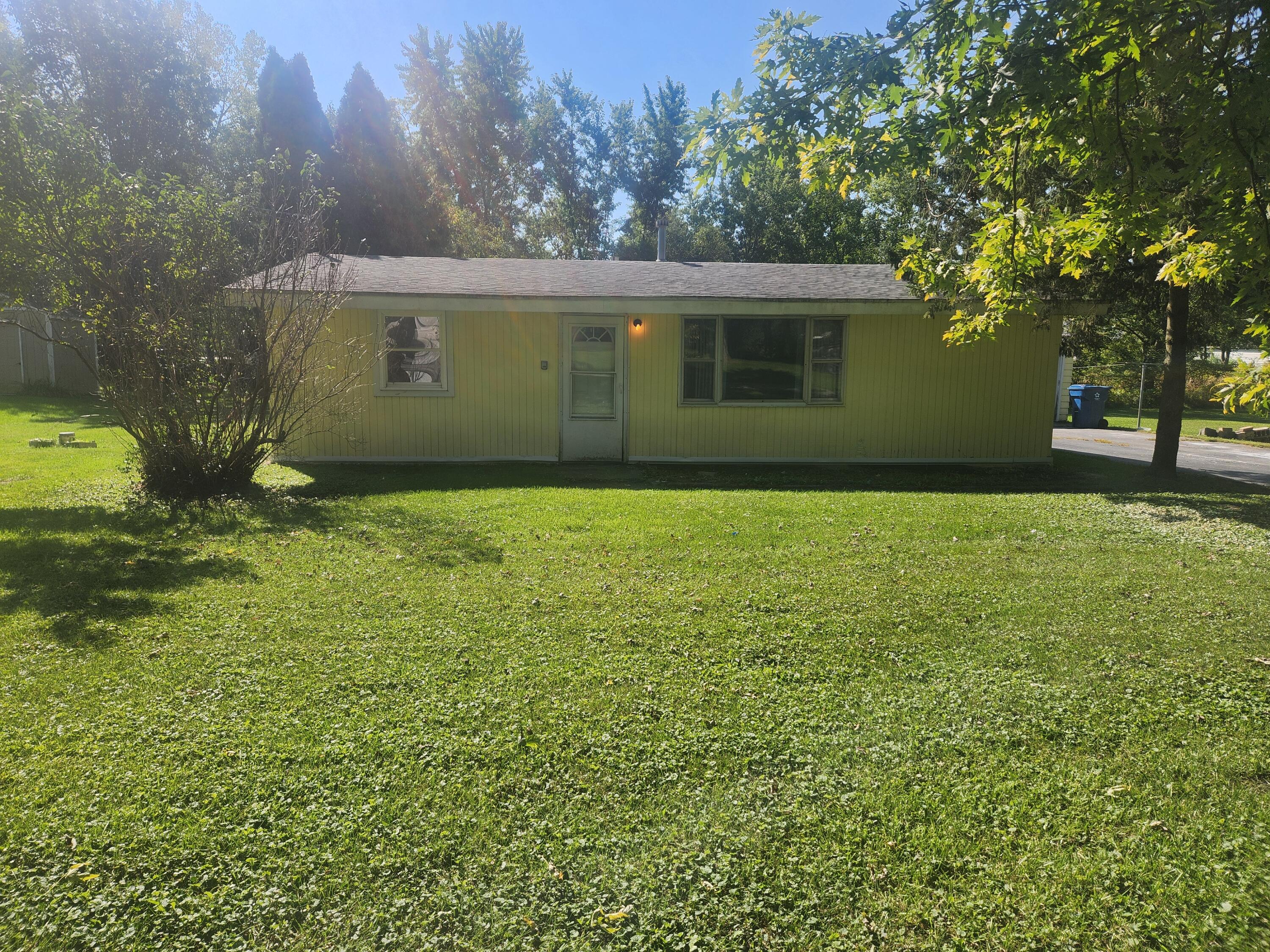 14205 Jay Street — photo