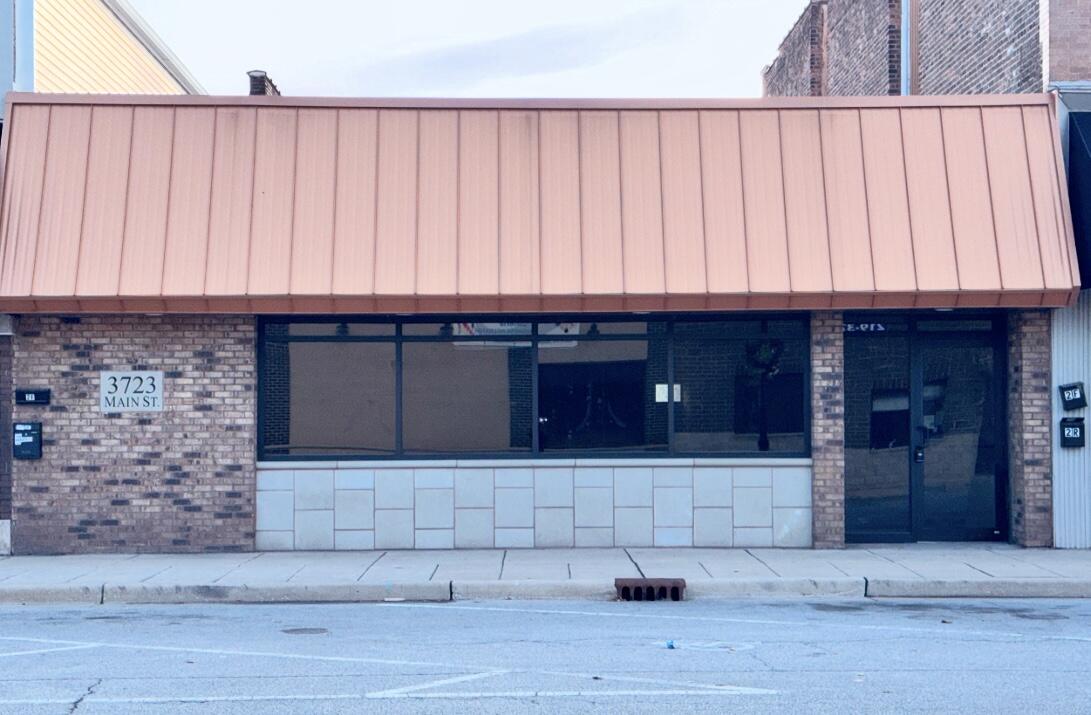 3723 Main Street — photo