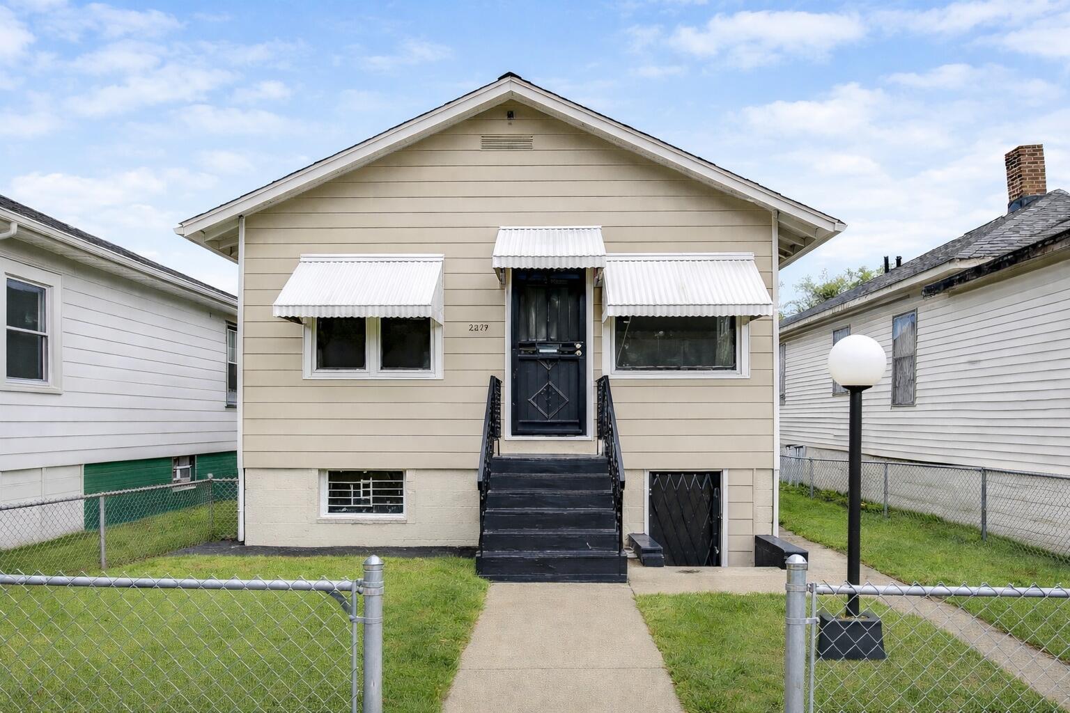 2279 Connecticut Street — photo
