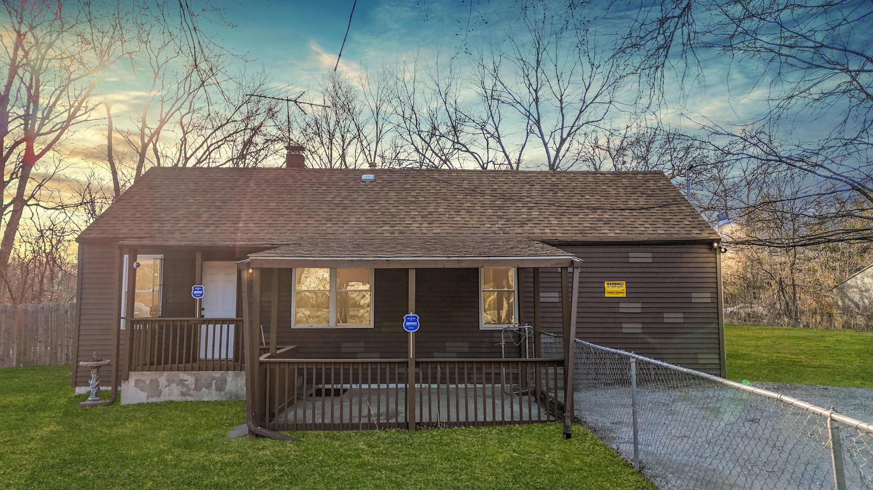 2320 Burr Street — photo