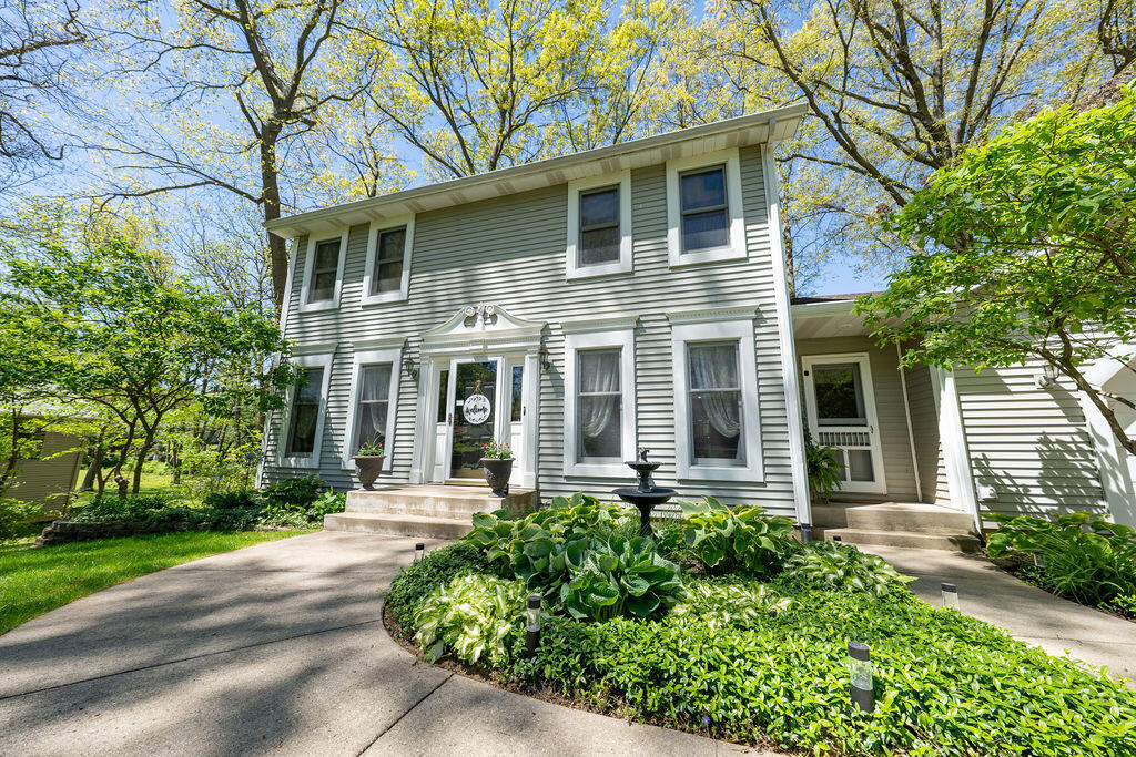 1388 N Cortland Lane — photo