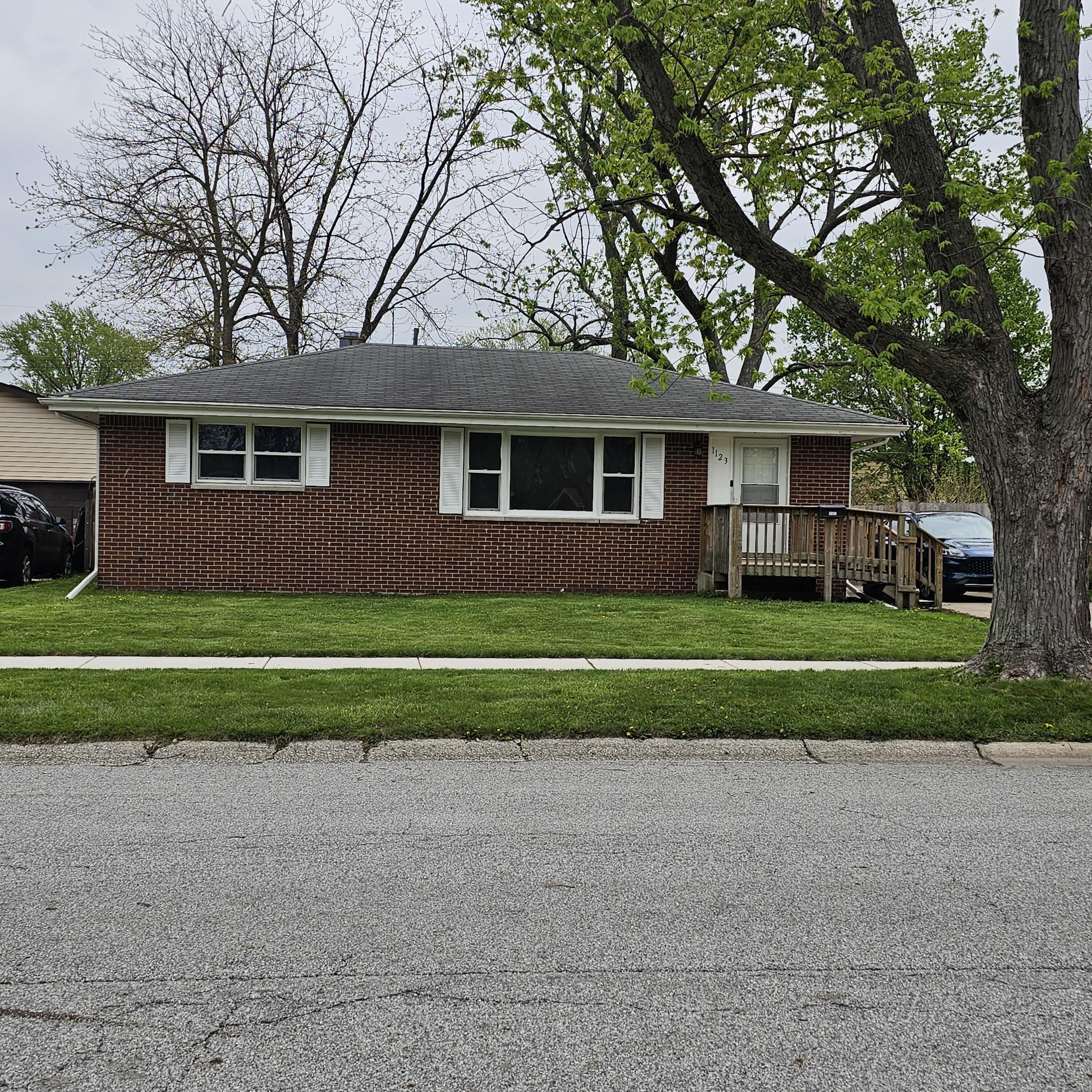 1123 N Wood Street — photo